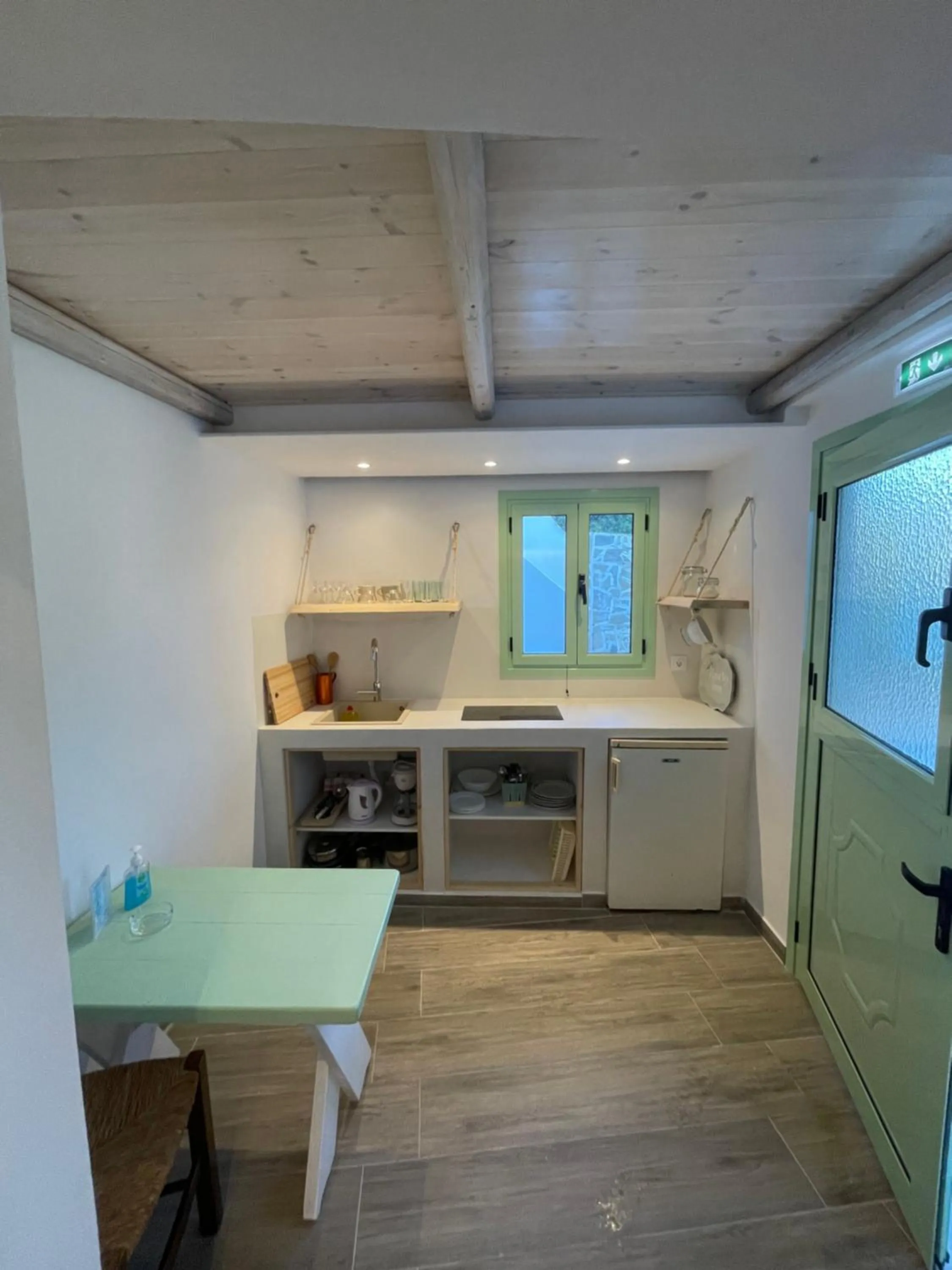 Kitchen or kitchenette in Patras Apartments