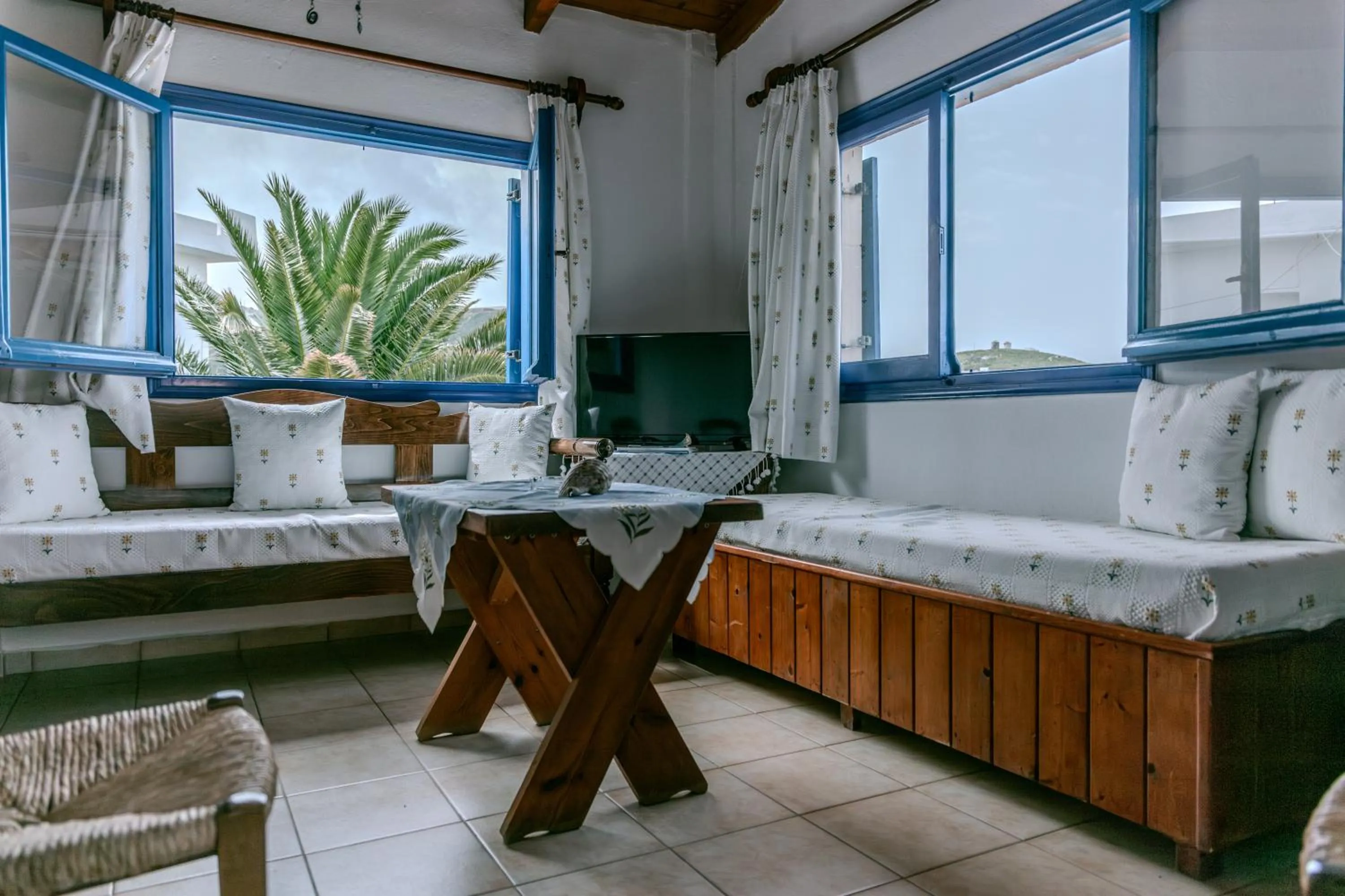 Living room, Bed in Patras Apartments