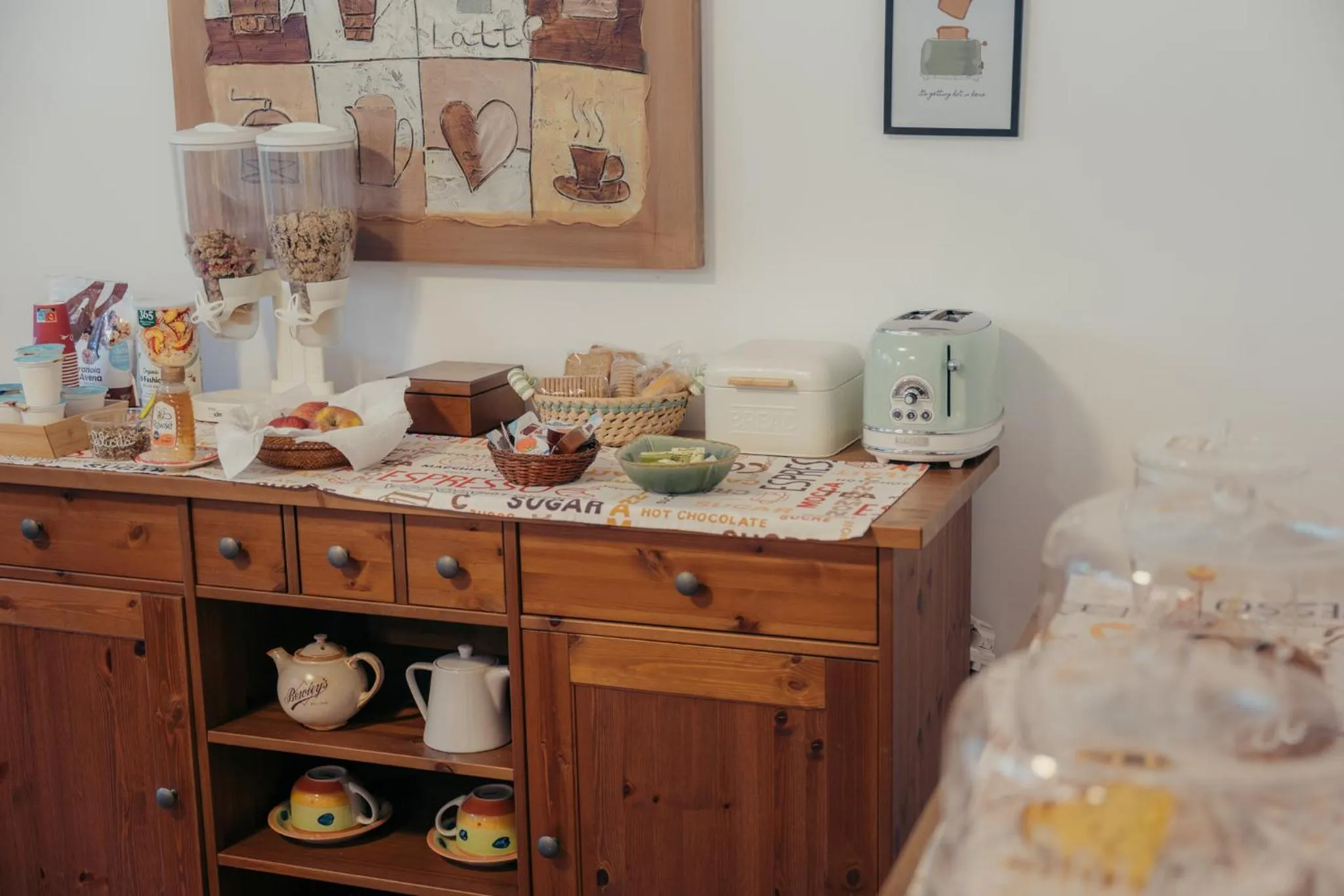 Food and drinks in Inn Rome B&B