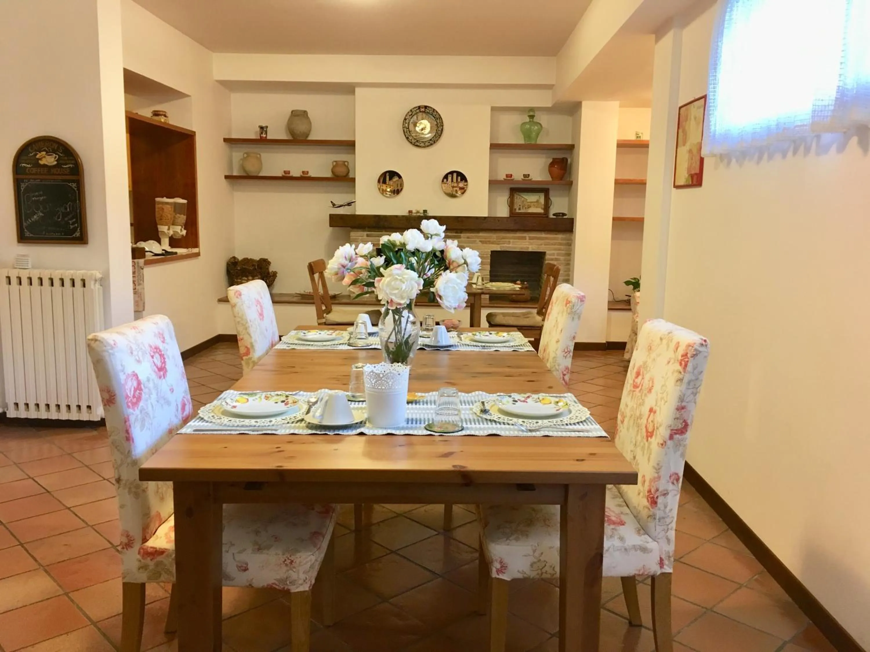 Breakfast in Inn Rome B&B