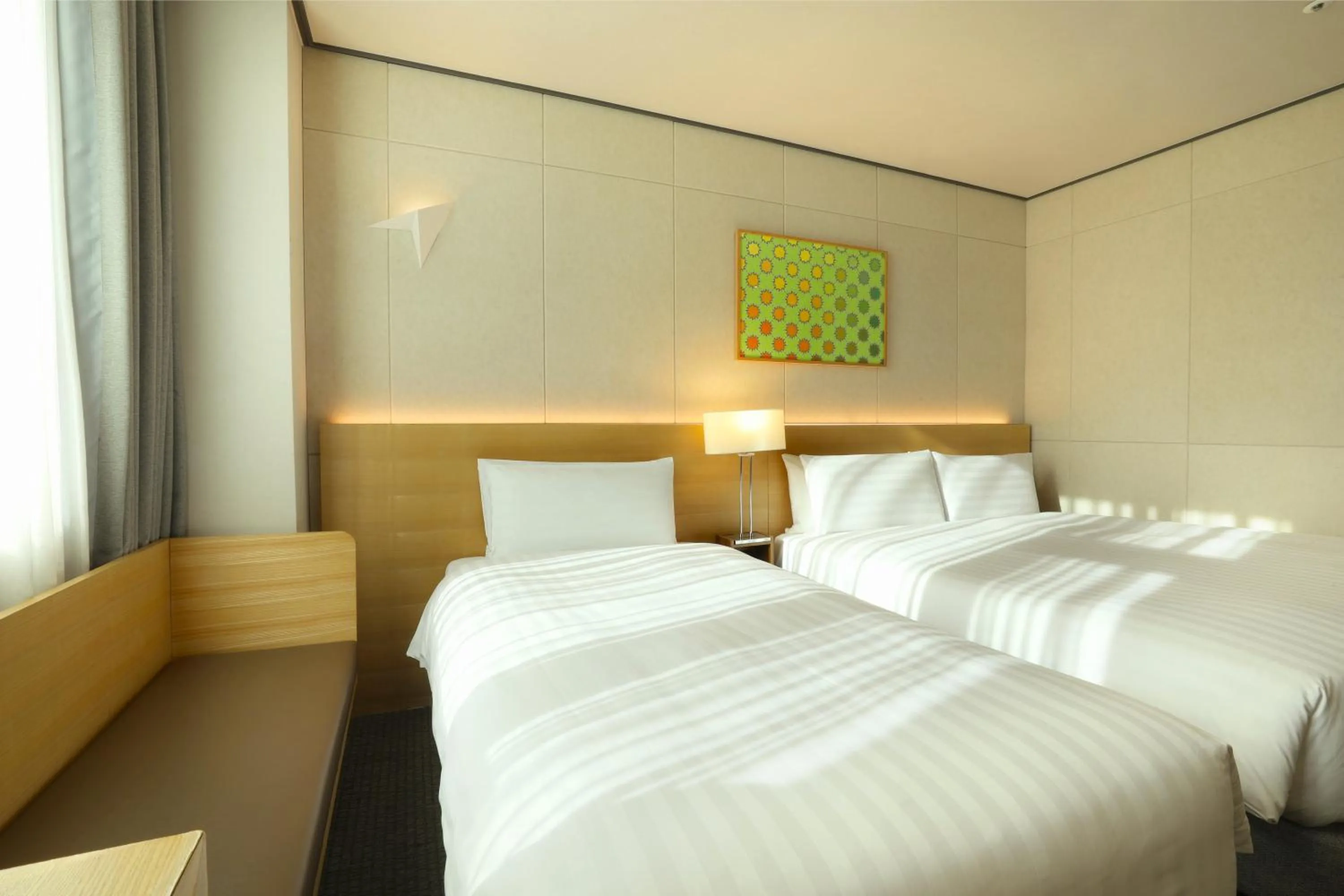 Bed in Orakai Cheonggyesan Hotel, BW Premier Collection