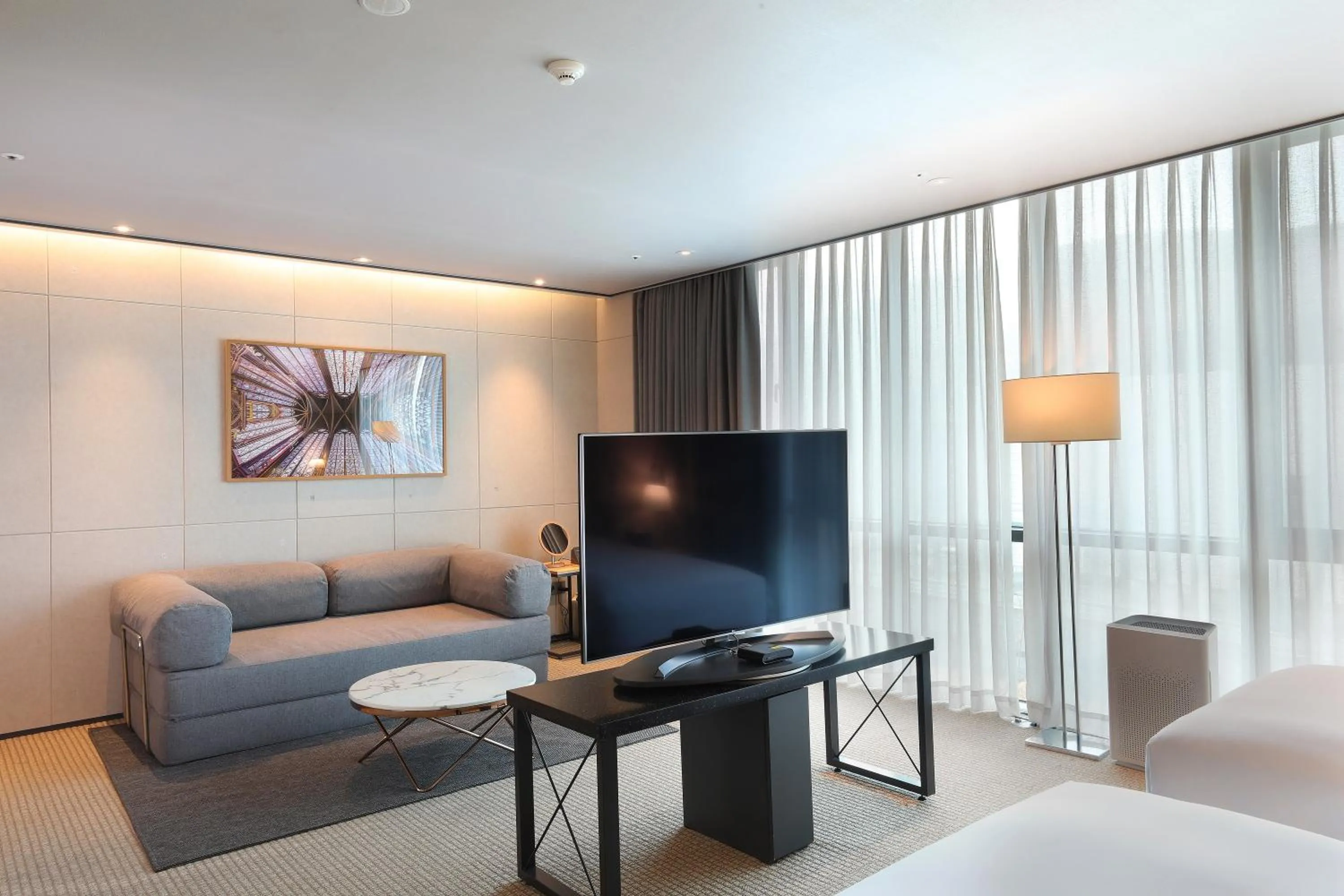 Bedroom, Bed in Orakai Cheonggyesan Hotel, BW Premier Collection