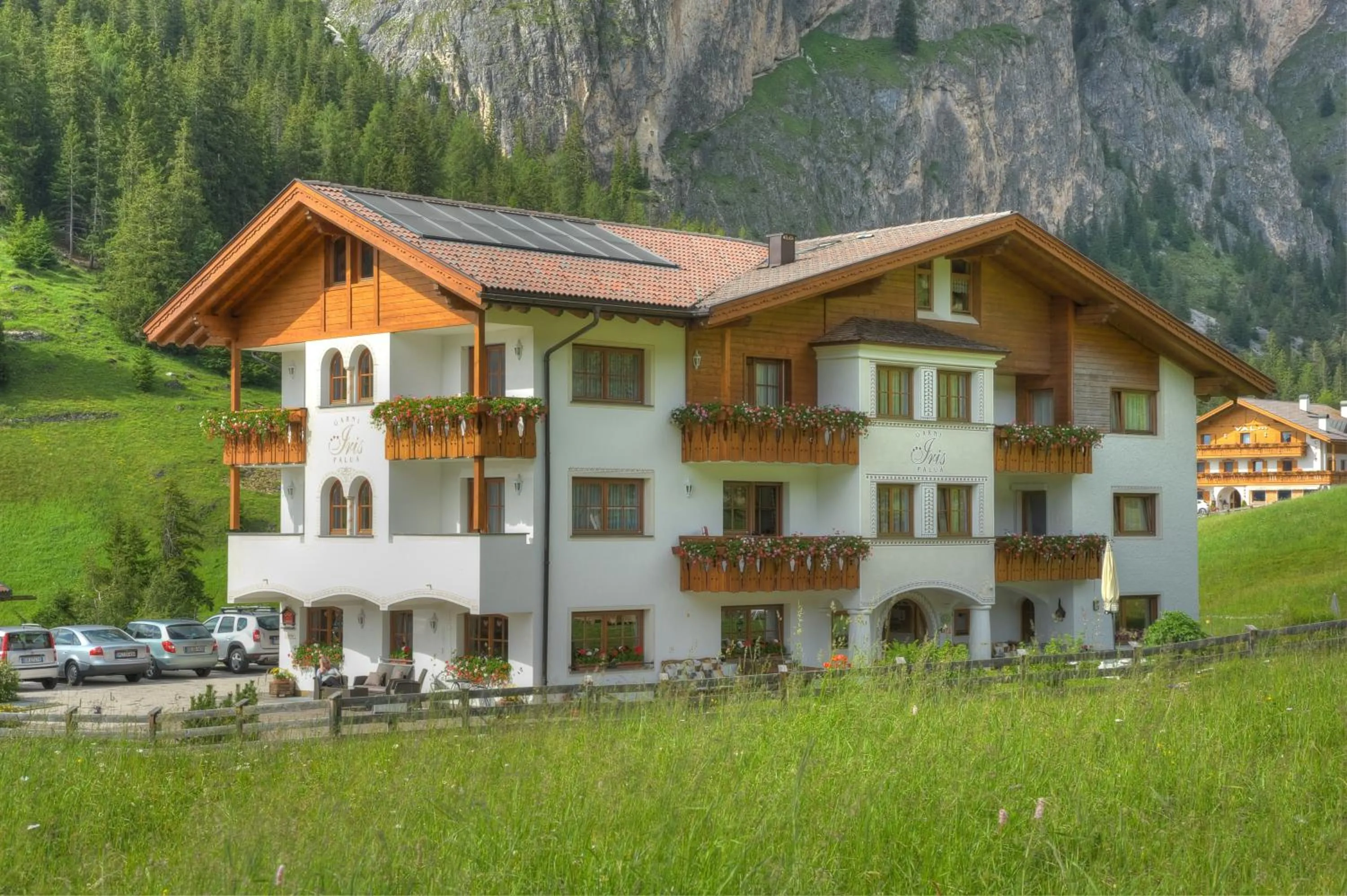 Garni Hotel Iris