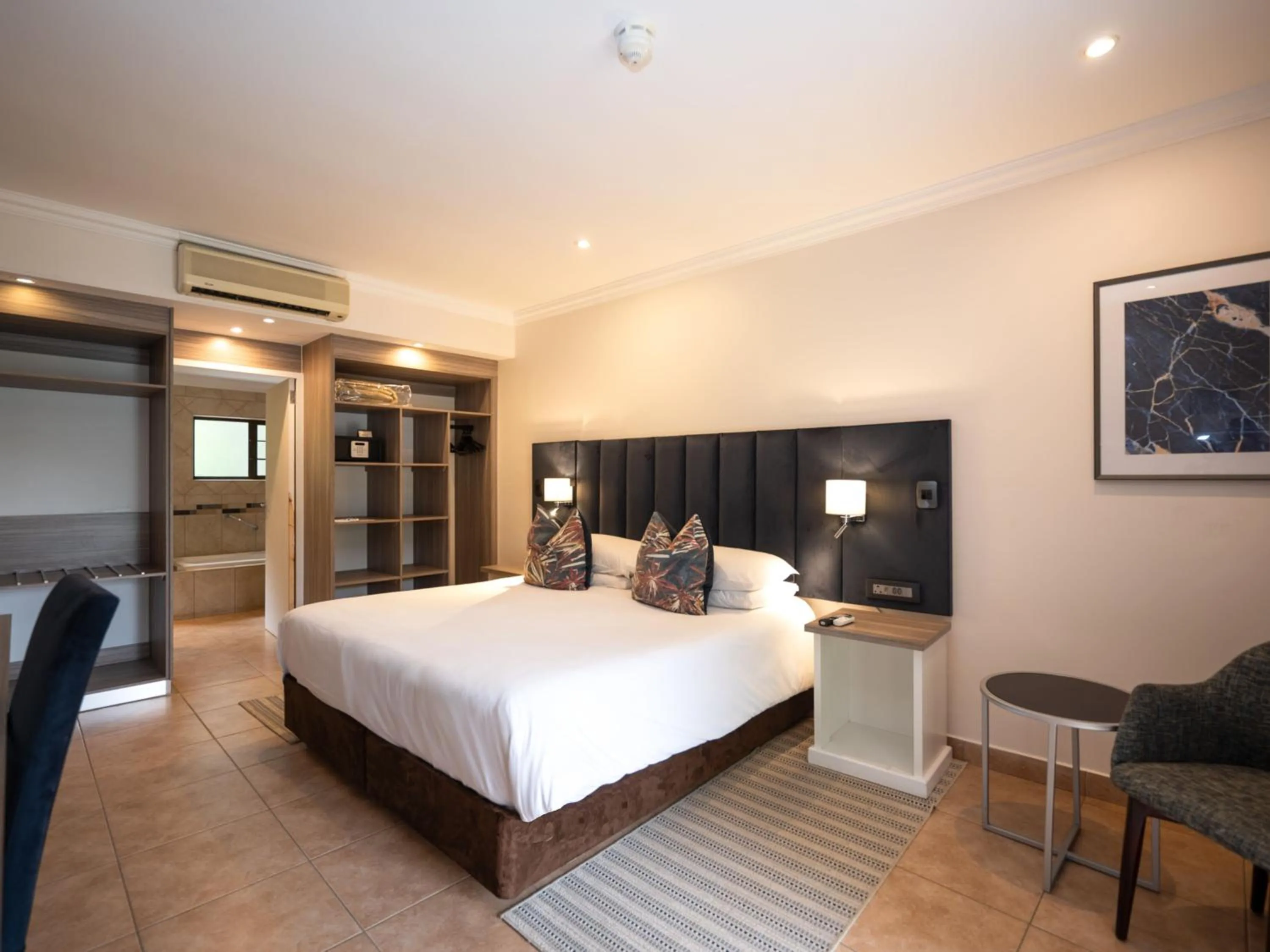 Bed in ANEW Resort Hunters Rest Rustenburg