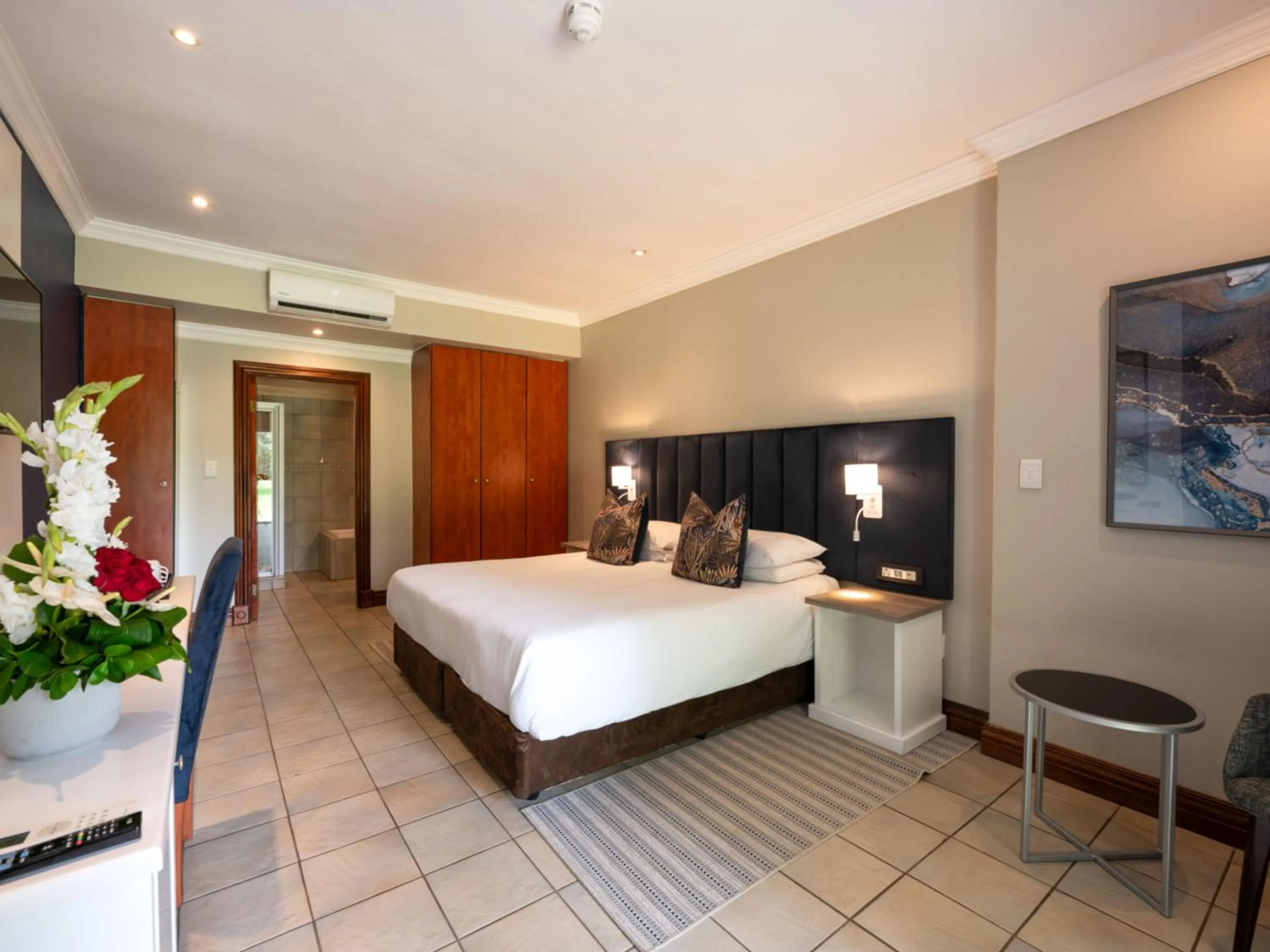 Bed in ANEW Resort Hunters Rest Rustenburg
