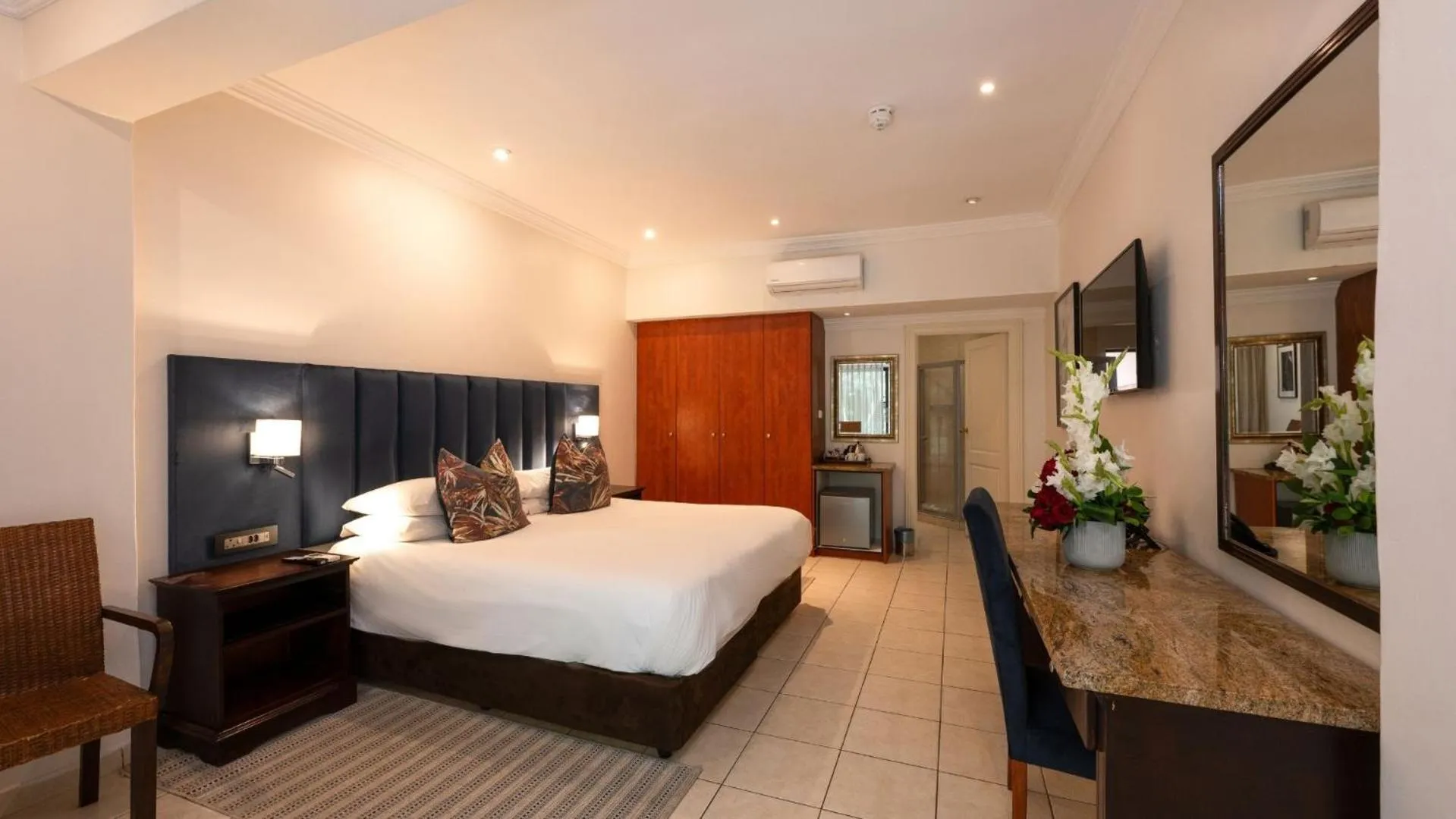 Bed in ANEW Resort Hunters Rest Rustenburg