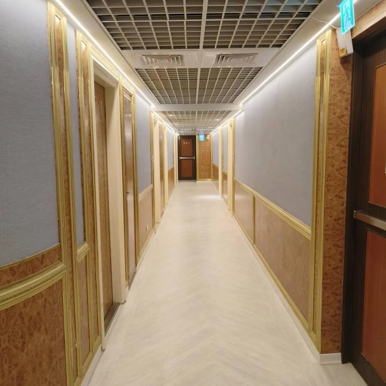 Charming City Songshan Hotel