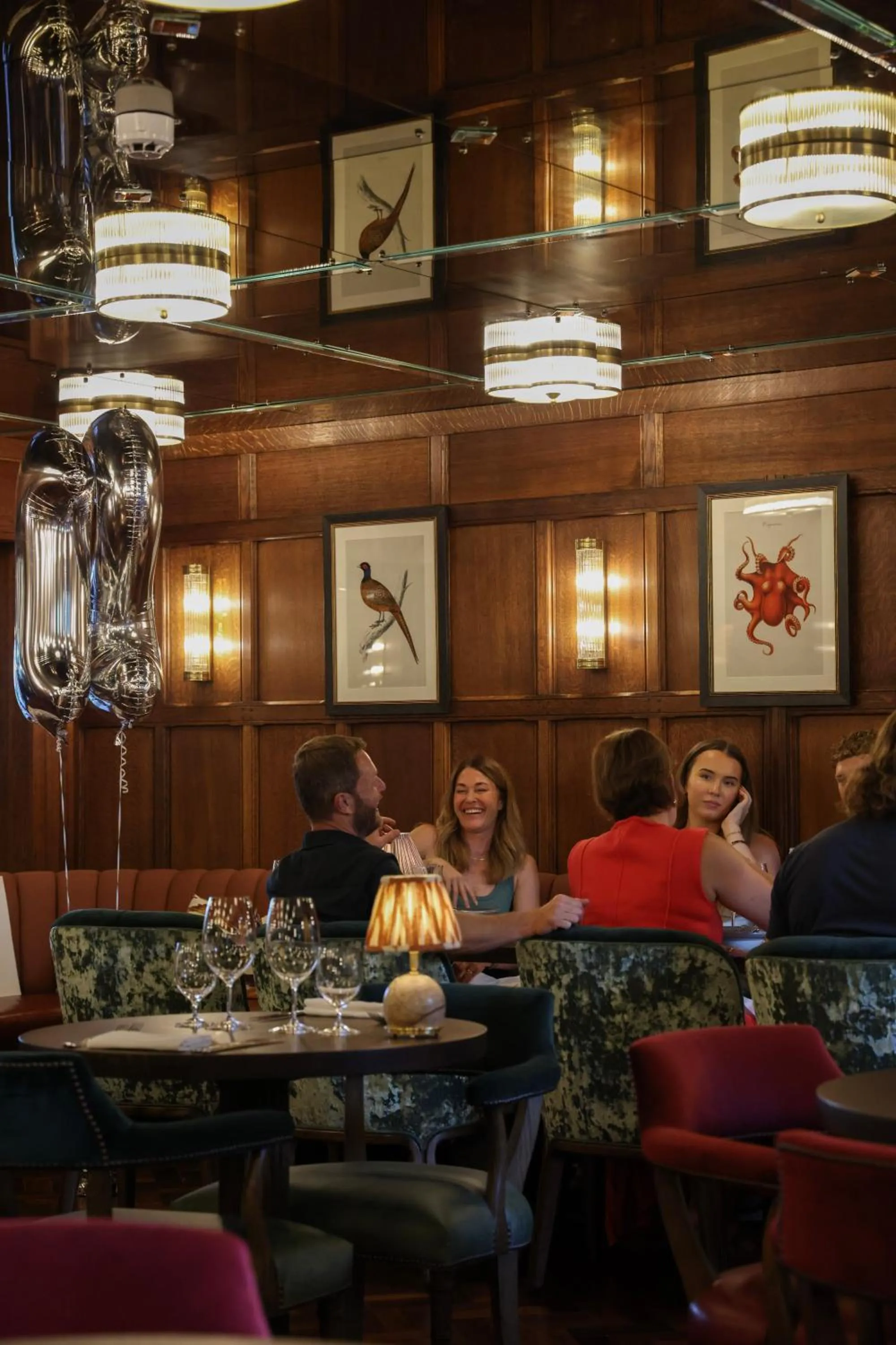 Restaurant/places to eat in Crazy Bear Stadhampton