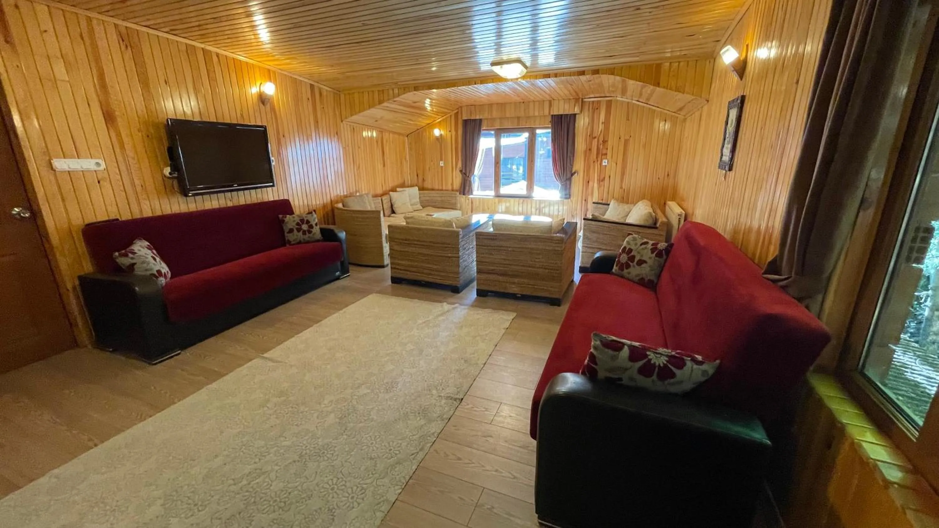 Living room in Ozkan Otel