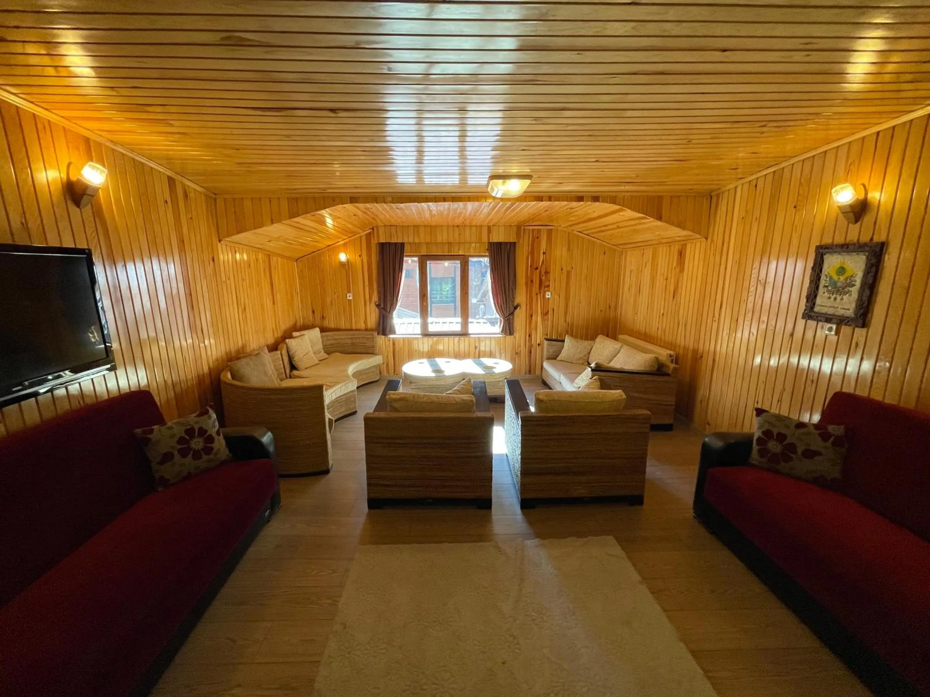 Living room in Ozkan Otel