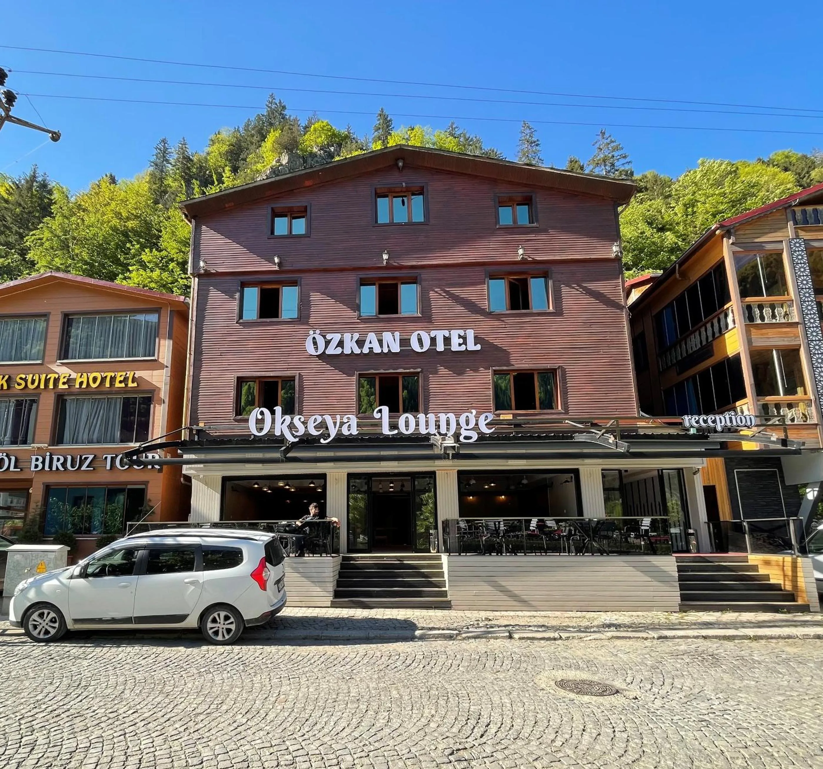 Property building in Ozkan Otel