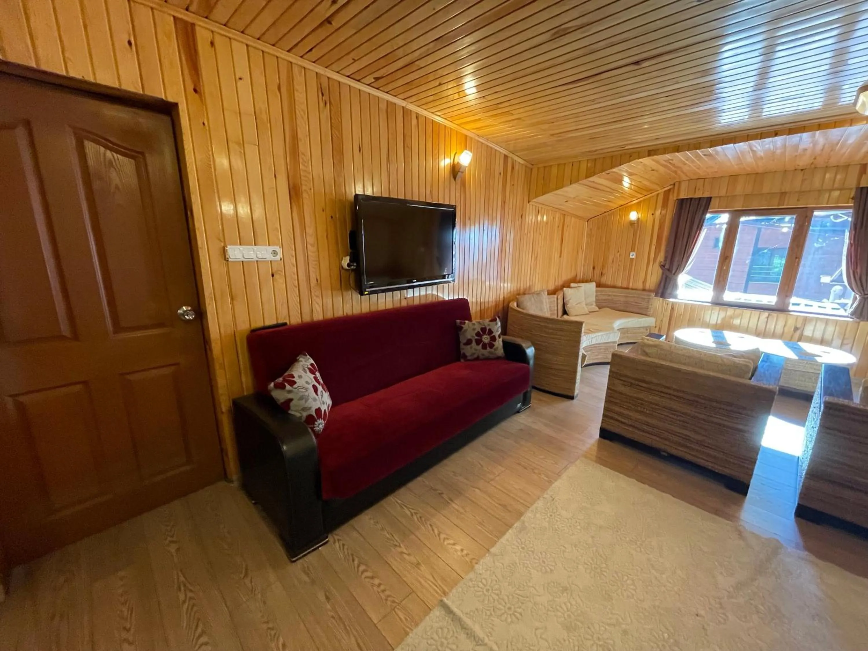 TV and multimedia in Ozkan Otel