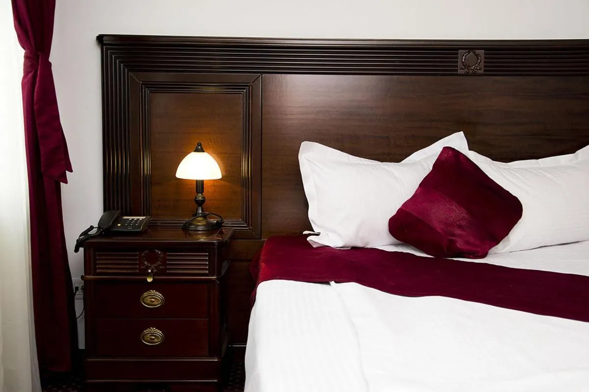 Decorative detail, Bed in Hanul Domnesc