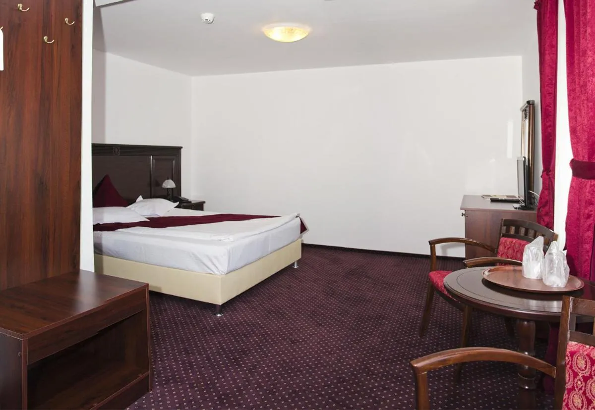 Photo of the whole room, Bed in Hanul Domnesc