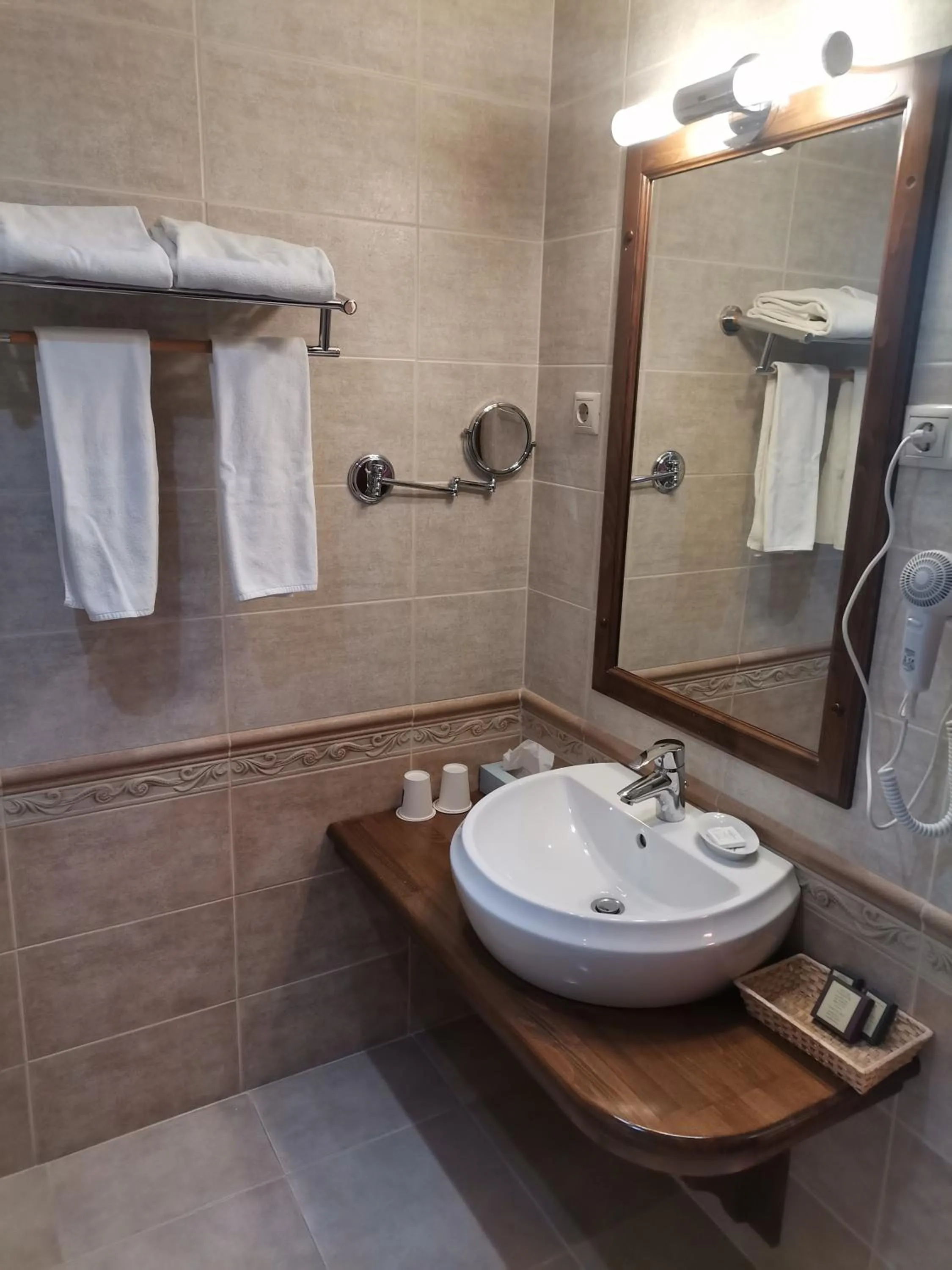 Nimród Bioszálloda és Bioétterem