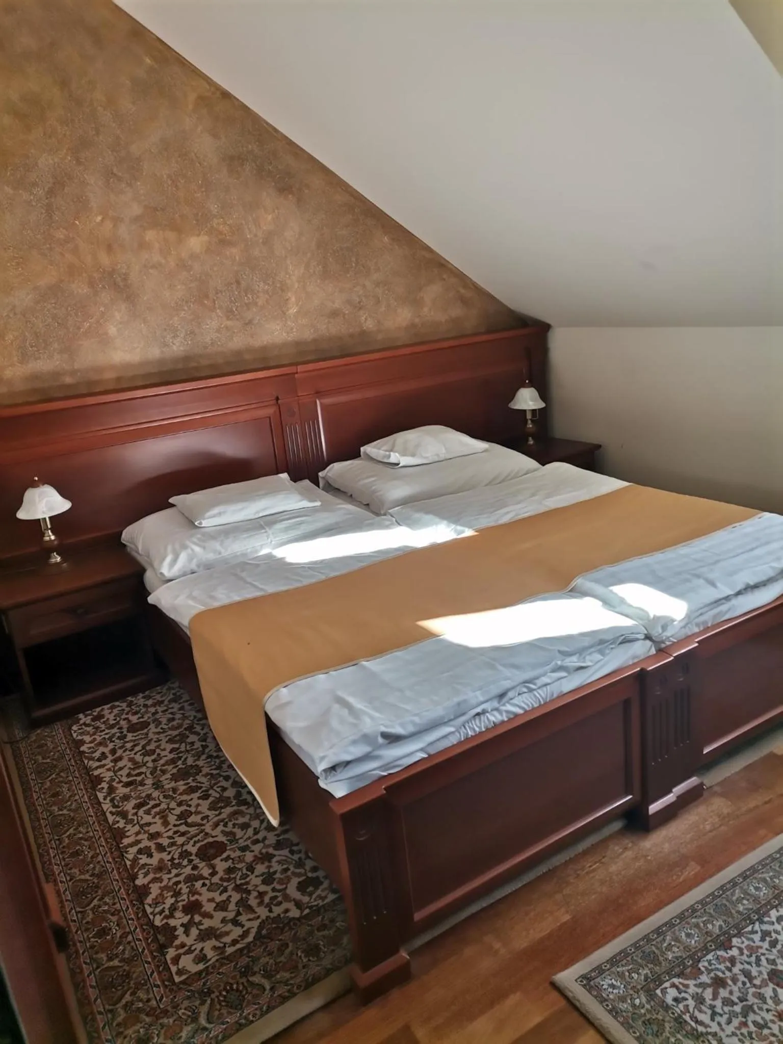 Nimród Bioszálloda és Bioétterem