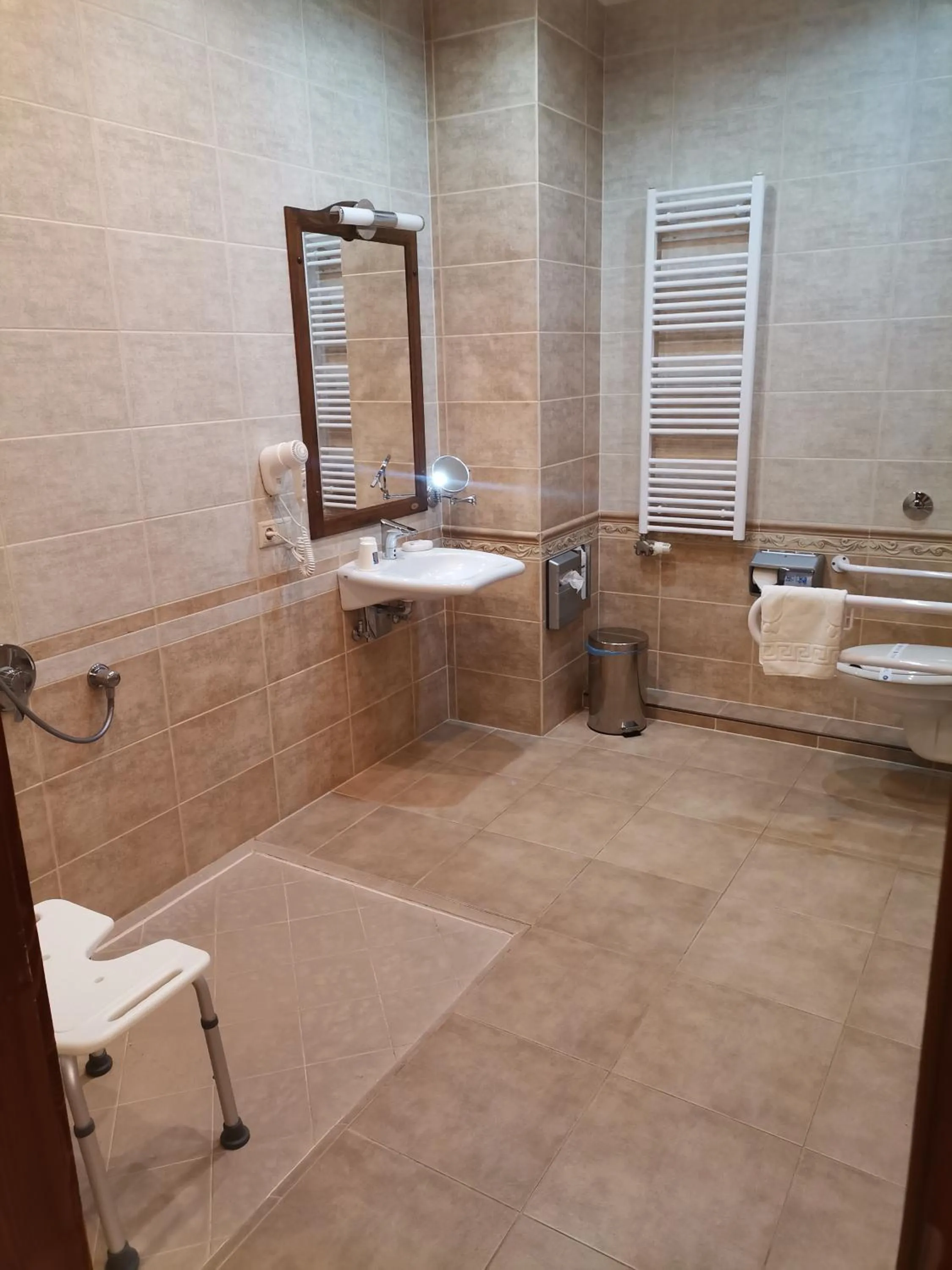 Nimród Bioszálloda és Bioétterem