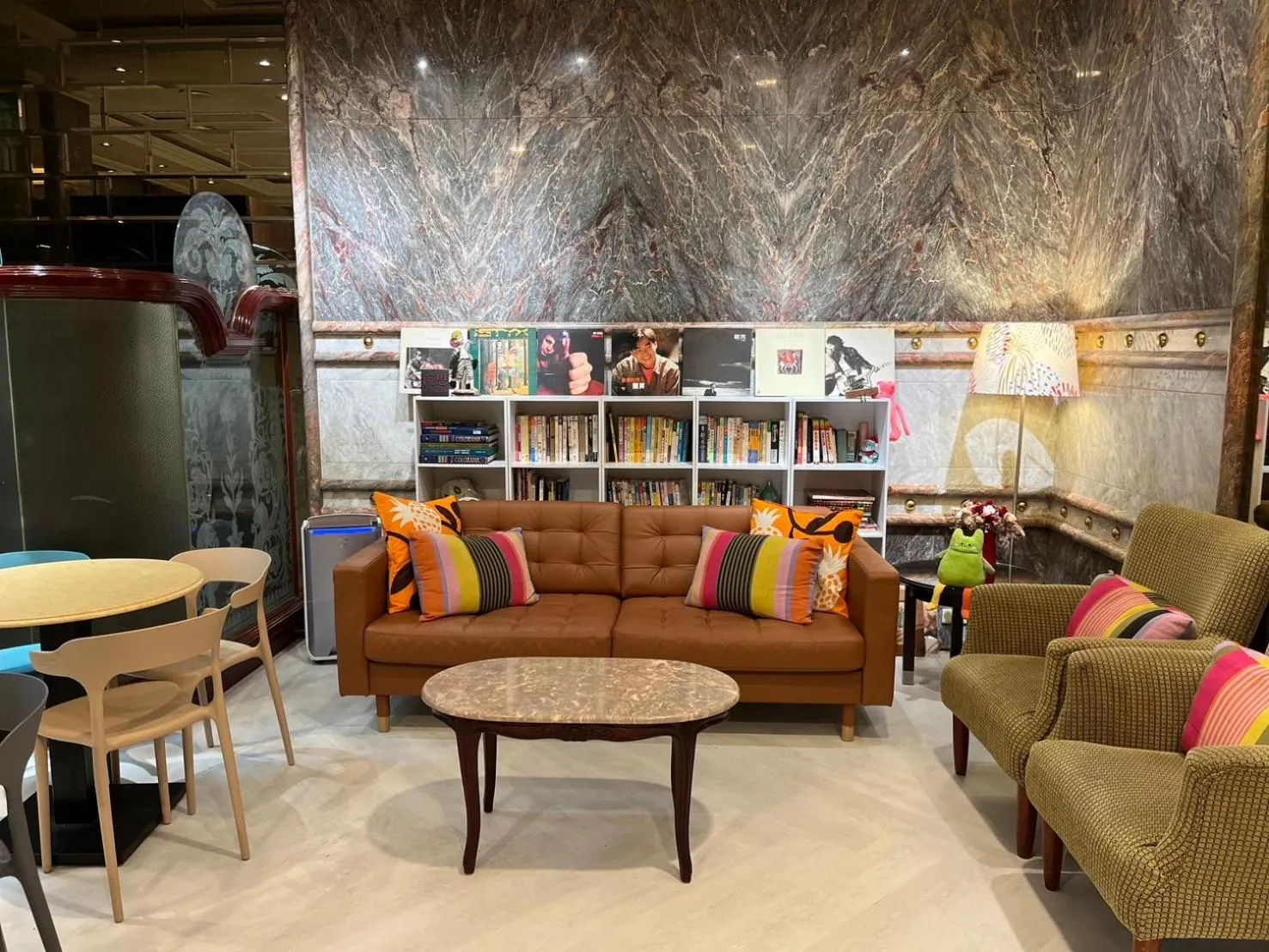 Property building in Happiness Hotel