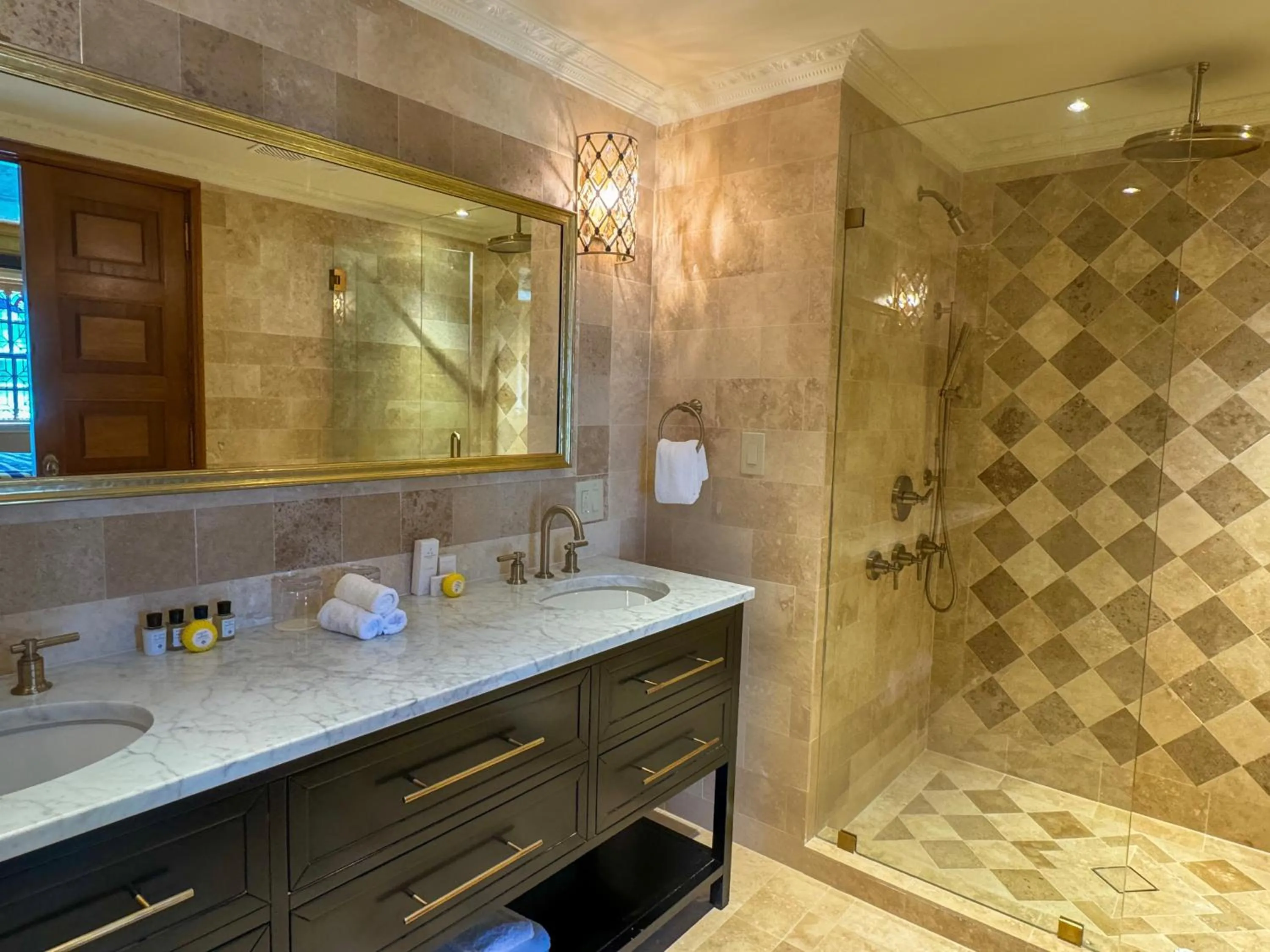 Bathroom in The Villa Casa Casuarina