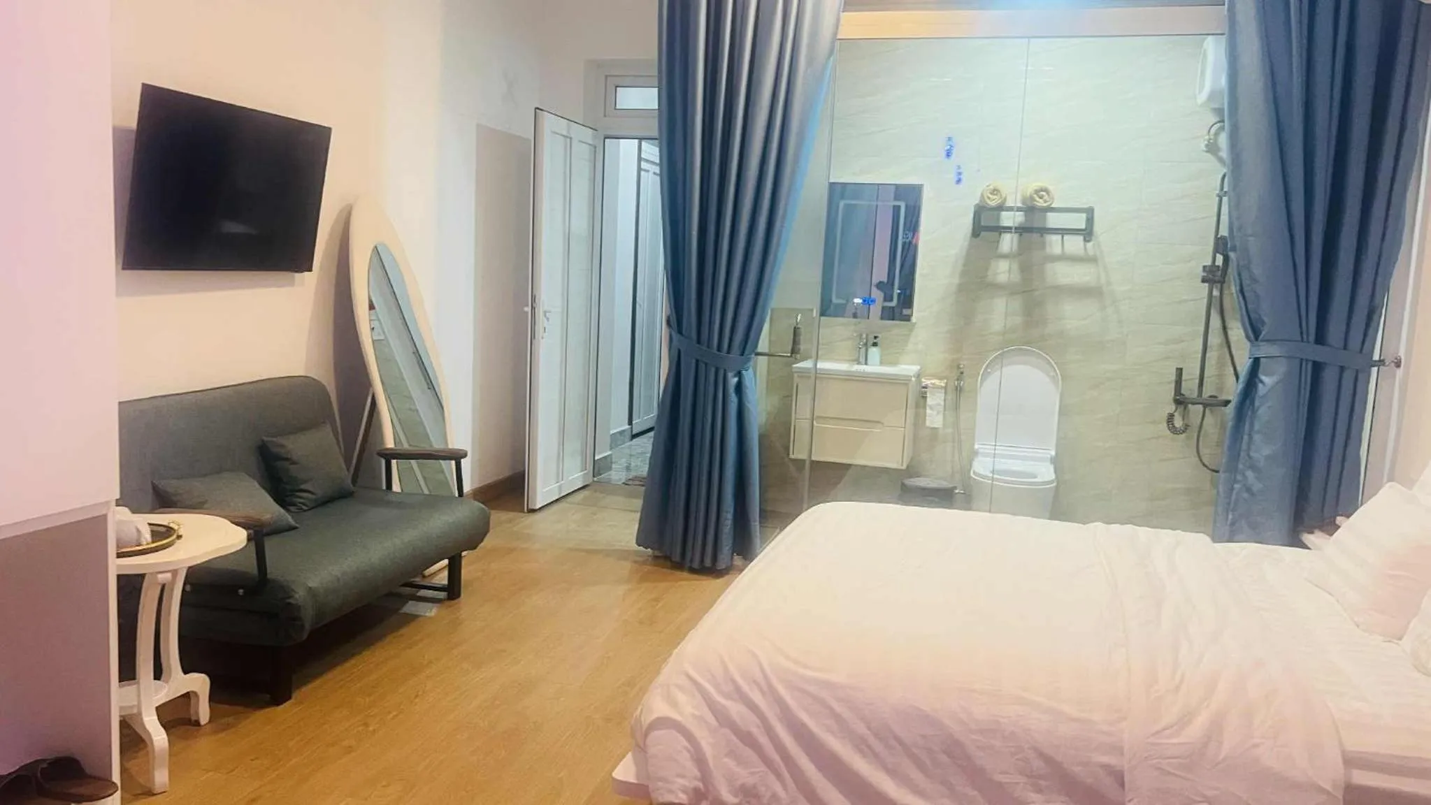 Seating area, Bed in Villa - Hotel Nam Khang 2 Dalat