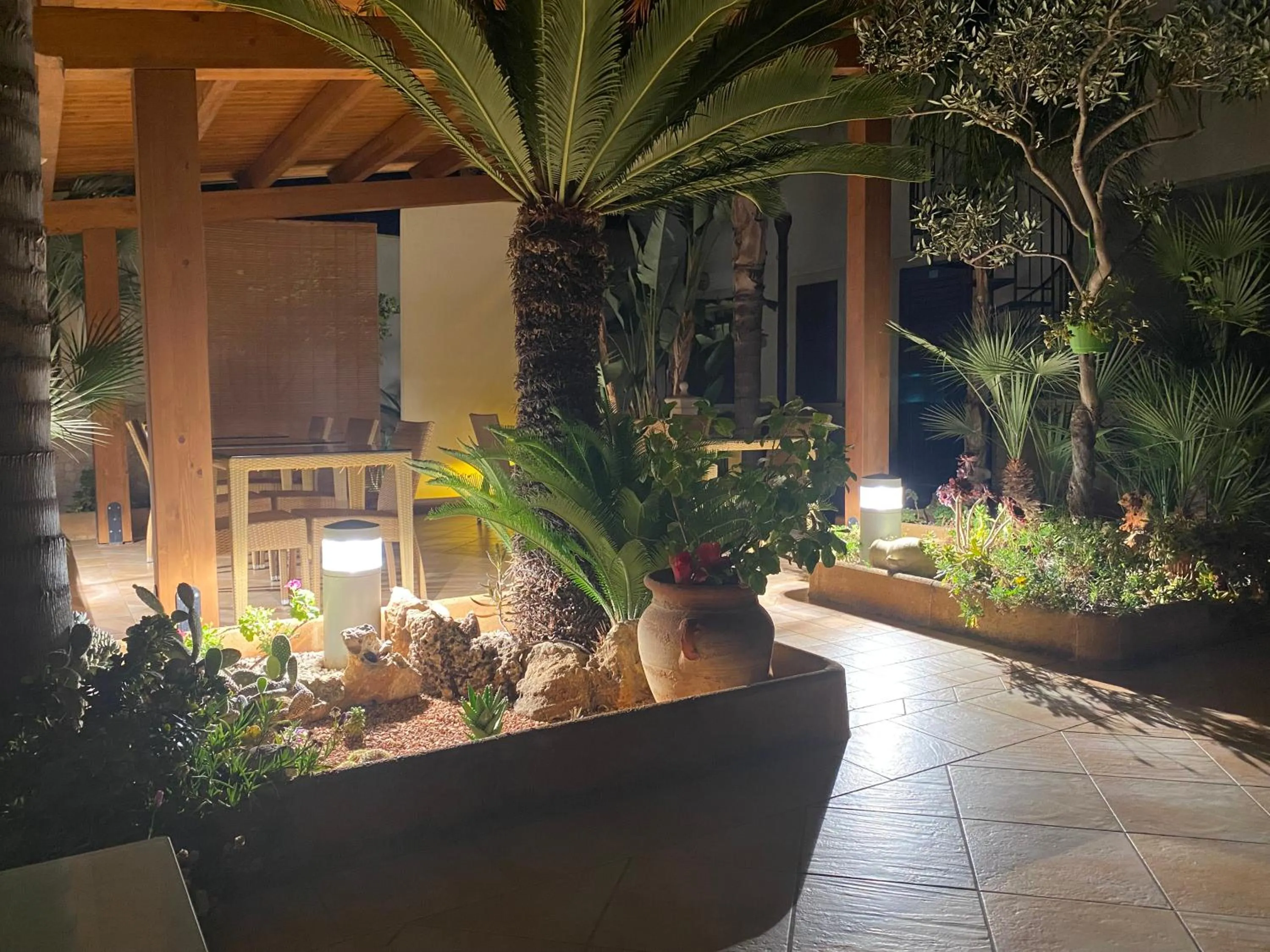 Night in Amaryllis Hotel