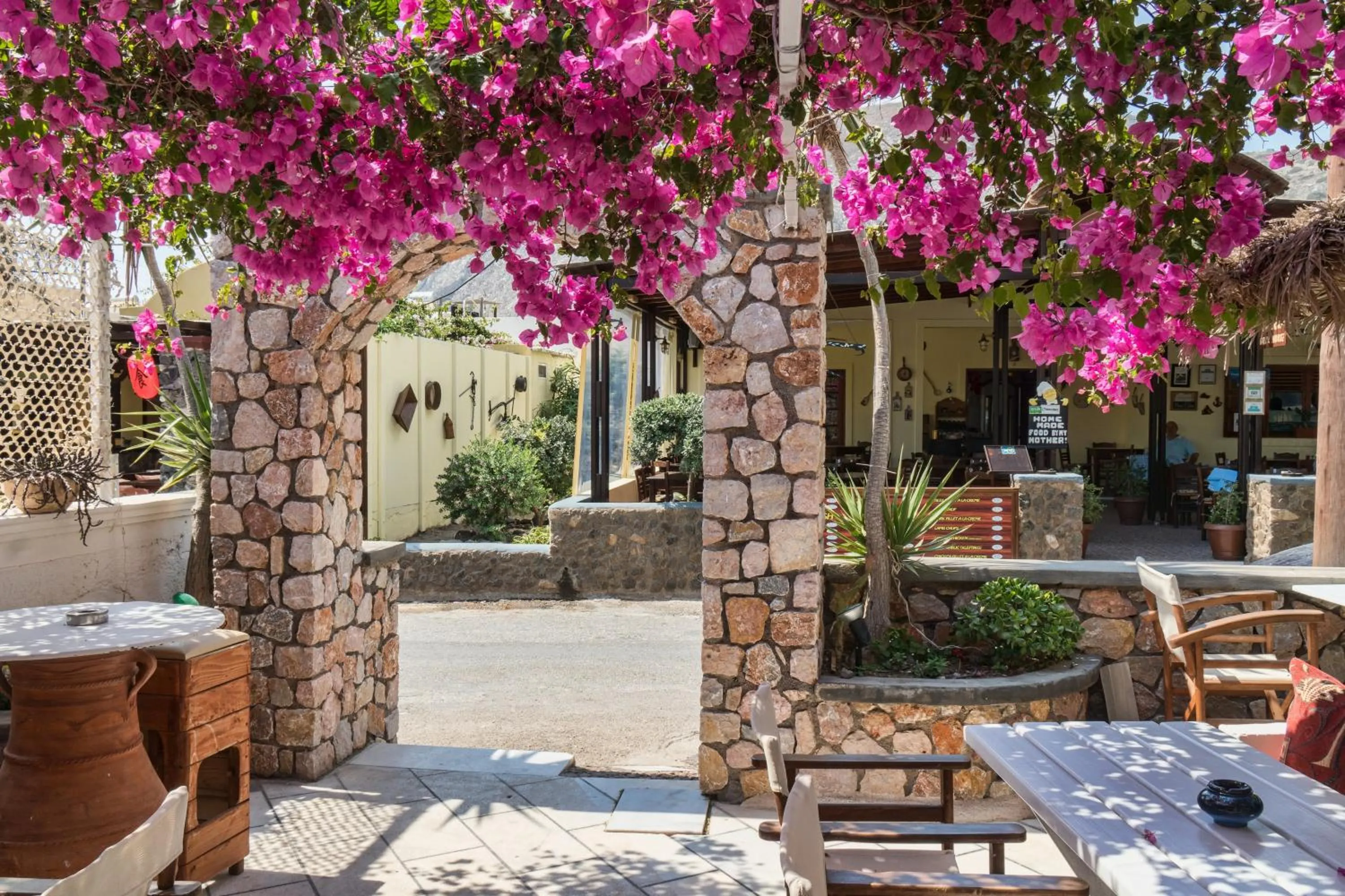 Garden in Sellada Apartments