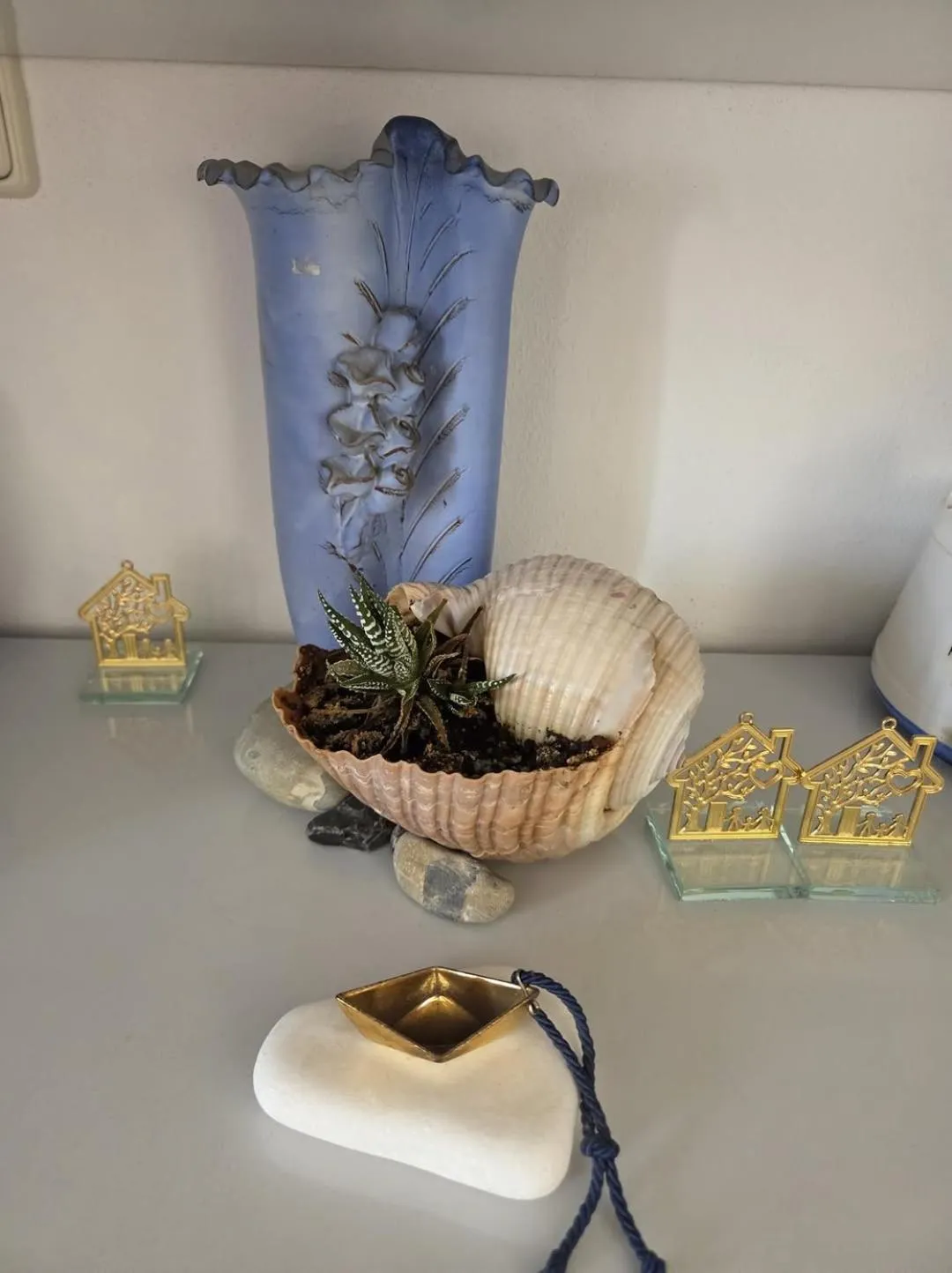 Sea Stone Apartments