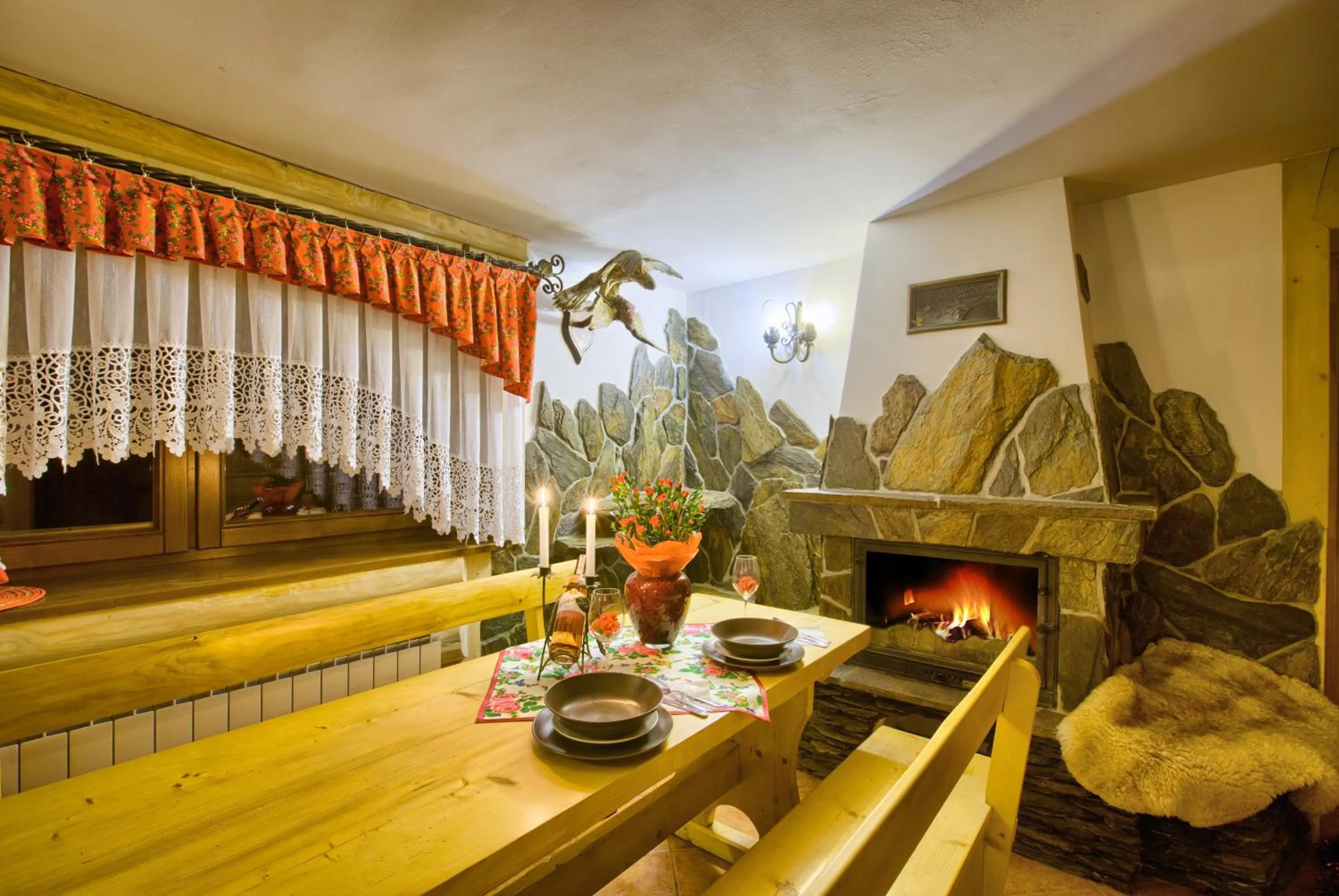 Restaurant/places to eat in Apartamenty i Pokoje w Willi na Ubocy