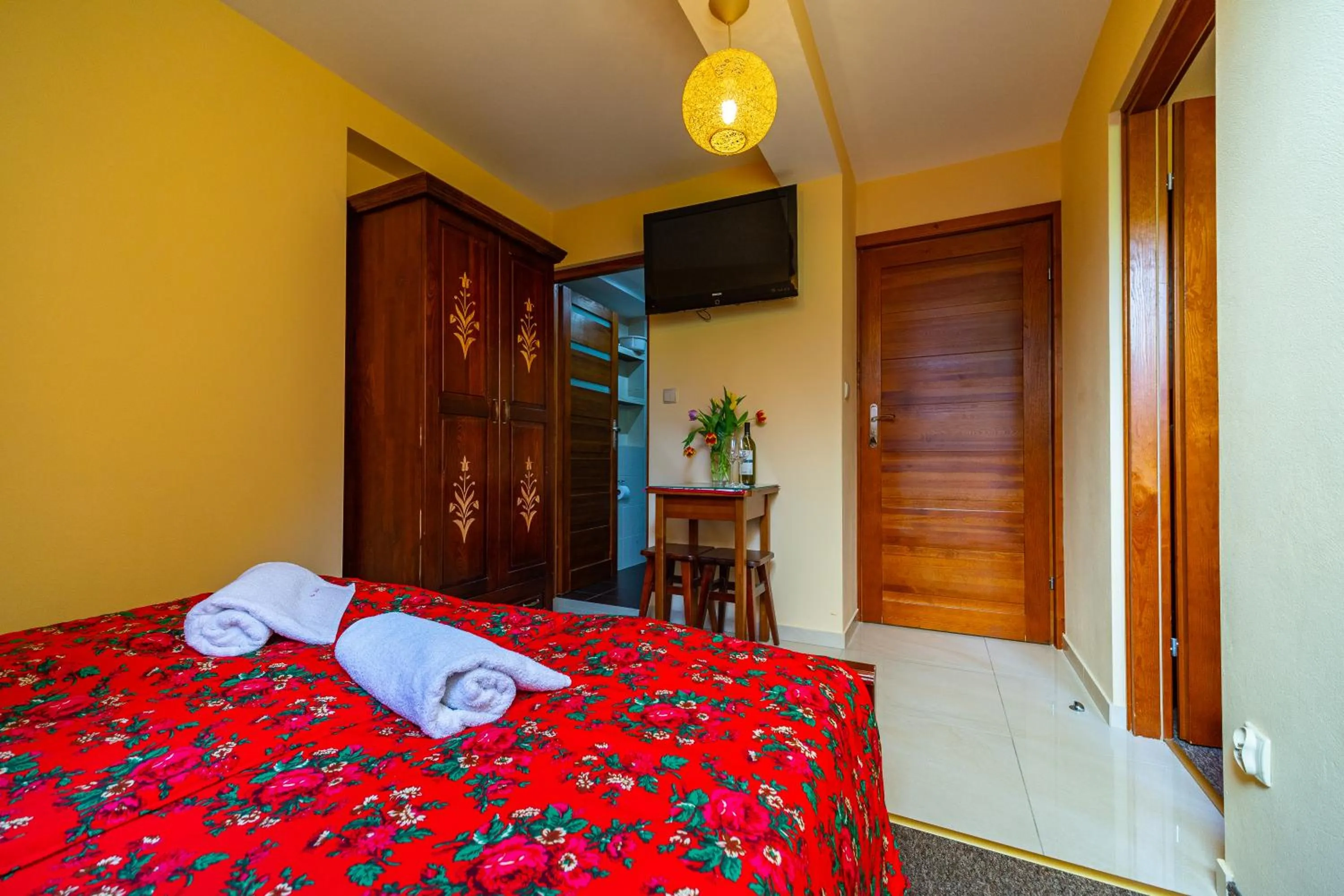 Photo of the whole room, Bed in Apartamenty i Pokoje w Willi na Ubocy