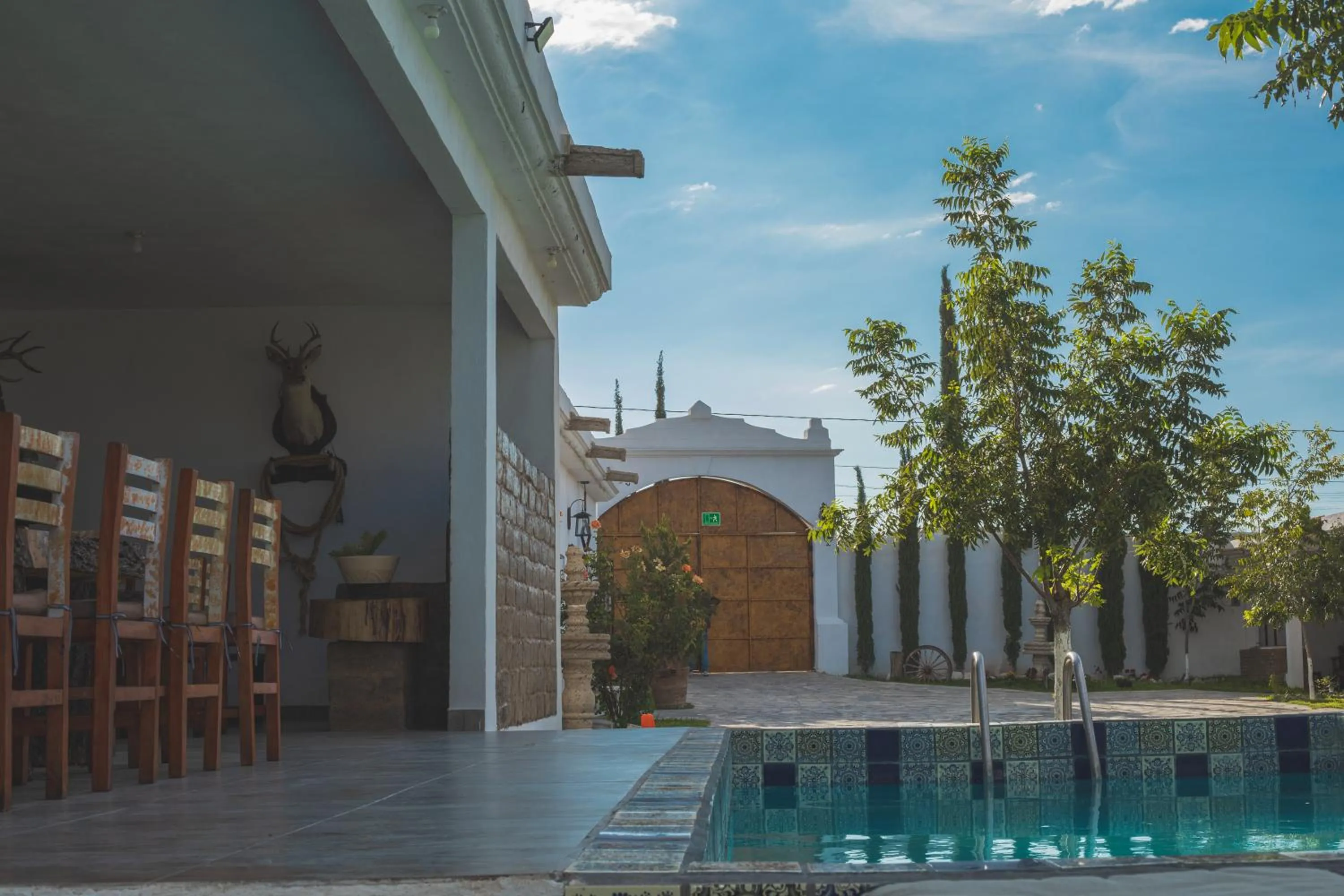 Swimming pool in Hotel Posada las Nubes