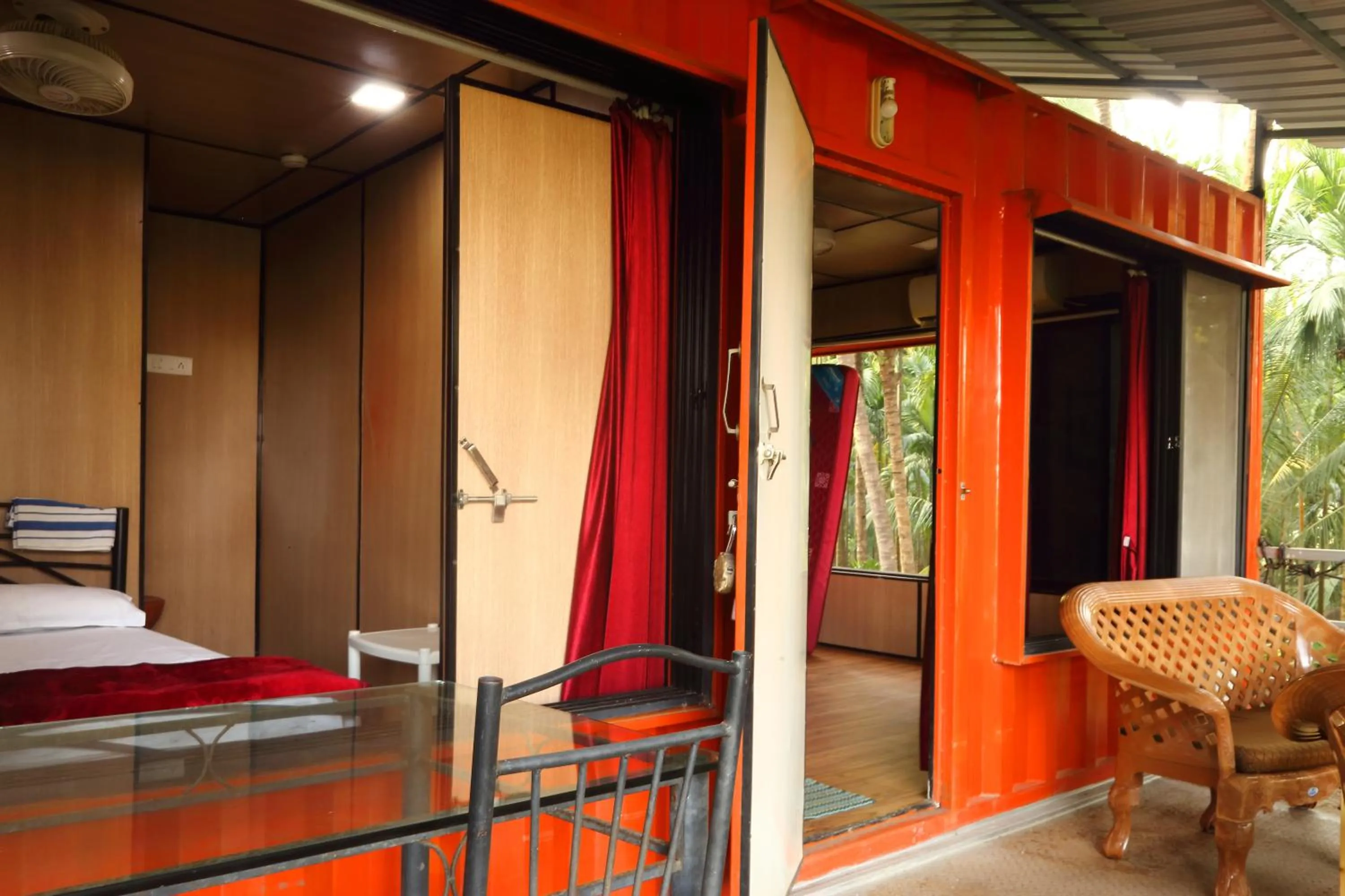 Patio in Iora Cottages