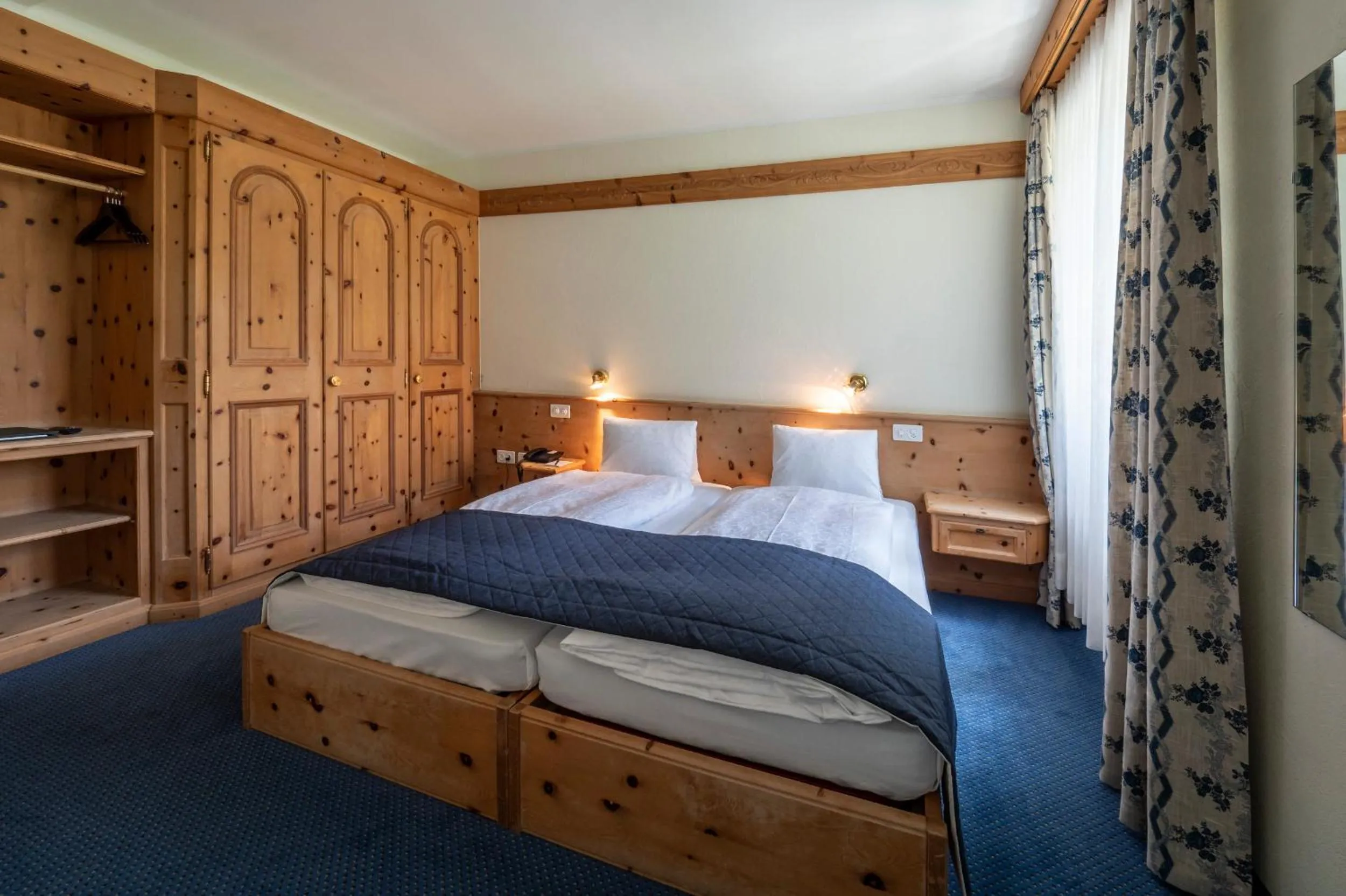 Mountain view, Bed in Hotel Maria