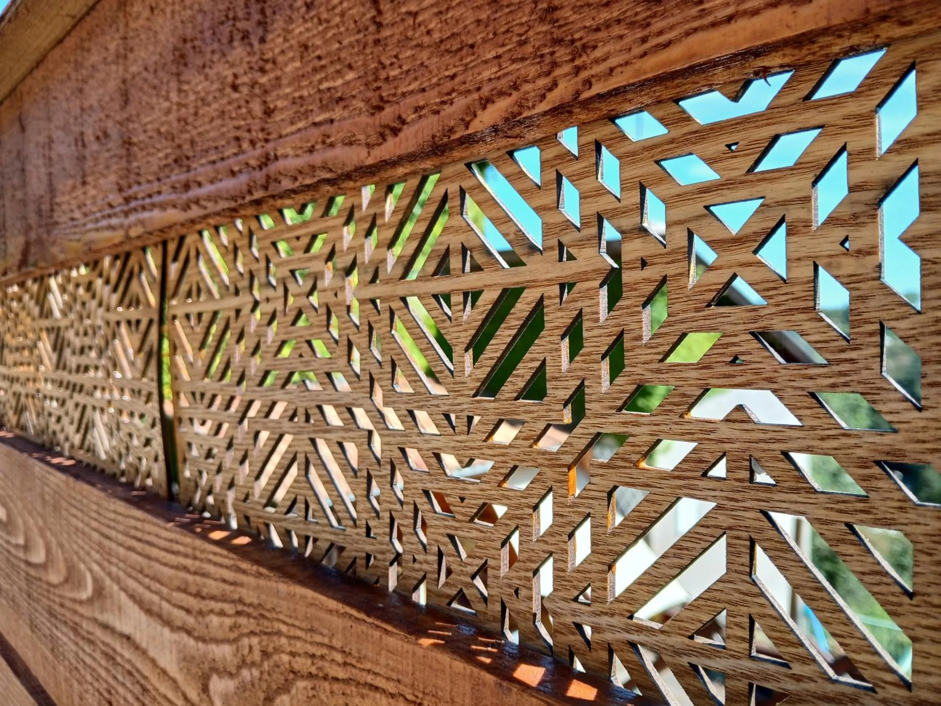 Decorative detail in Le Chalet du Parc proche du safari parc de Peaugres