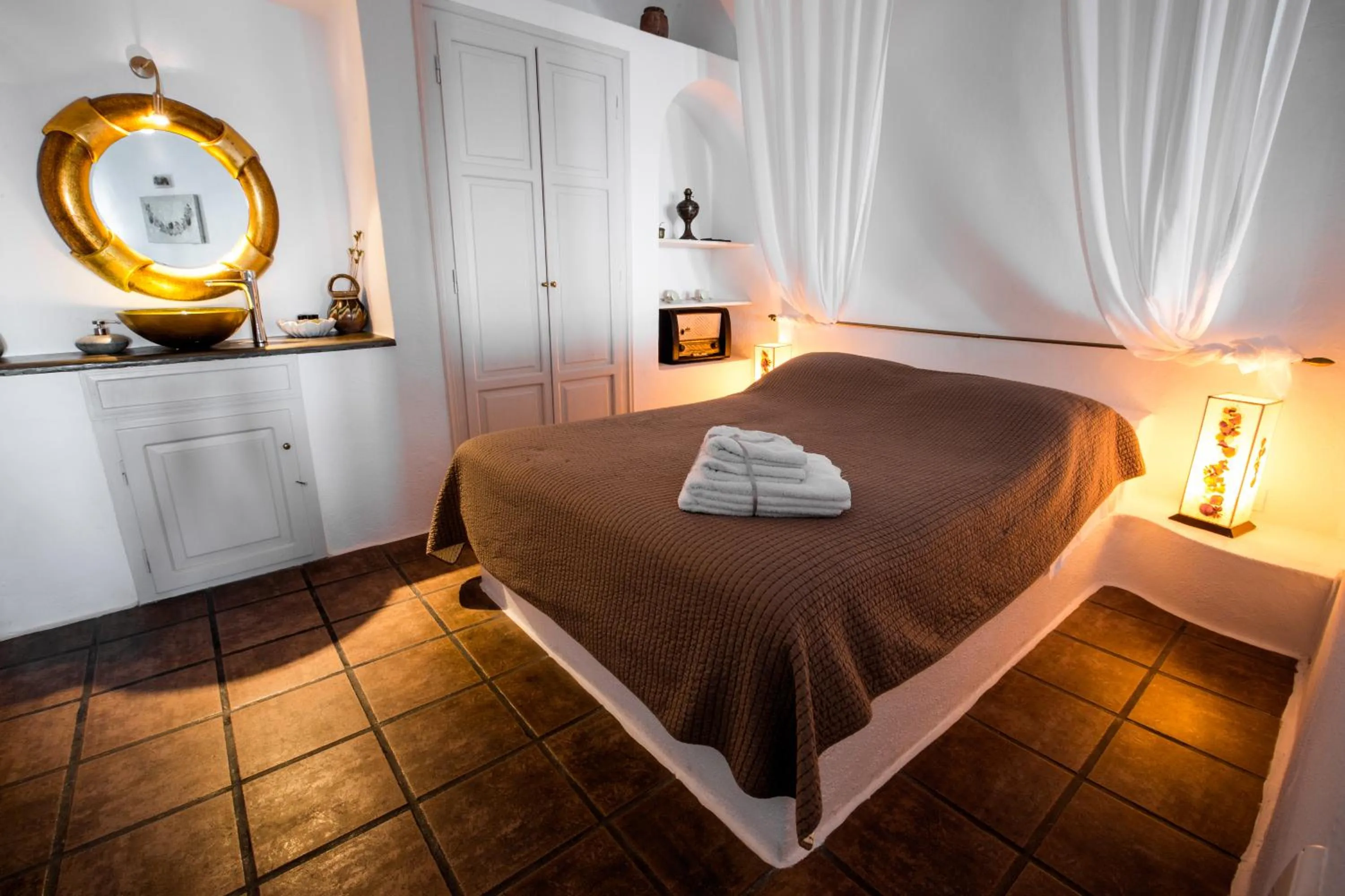 Bed in Afroessa Hotel by Pearl Hotel Collection