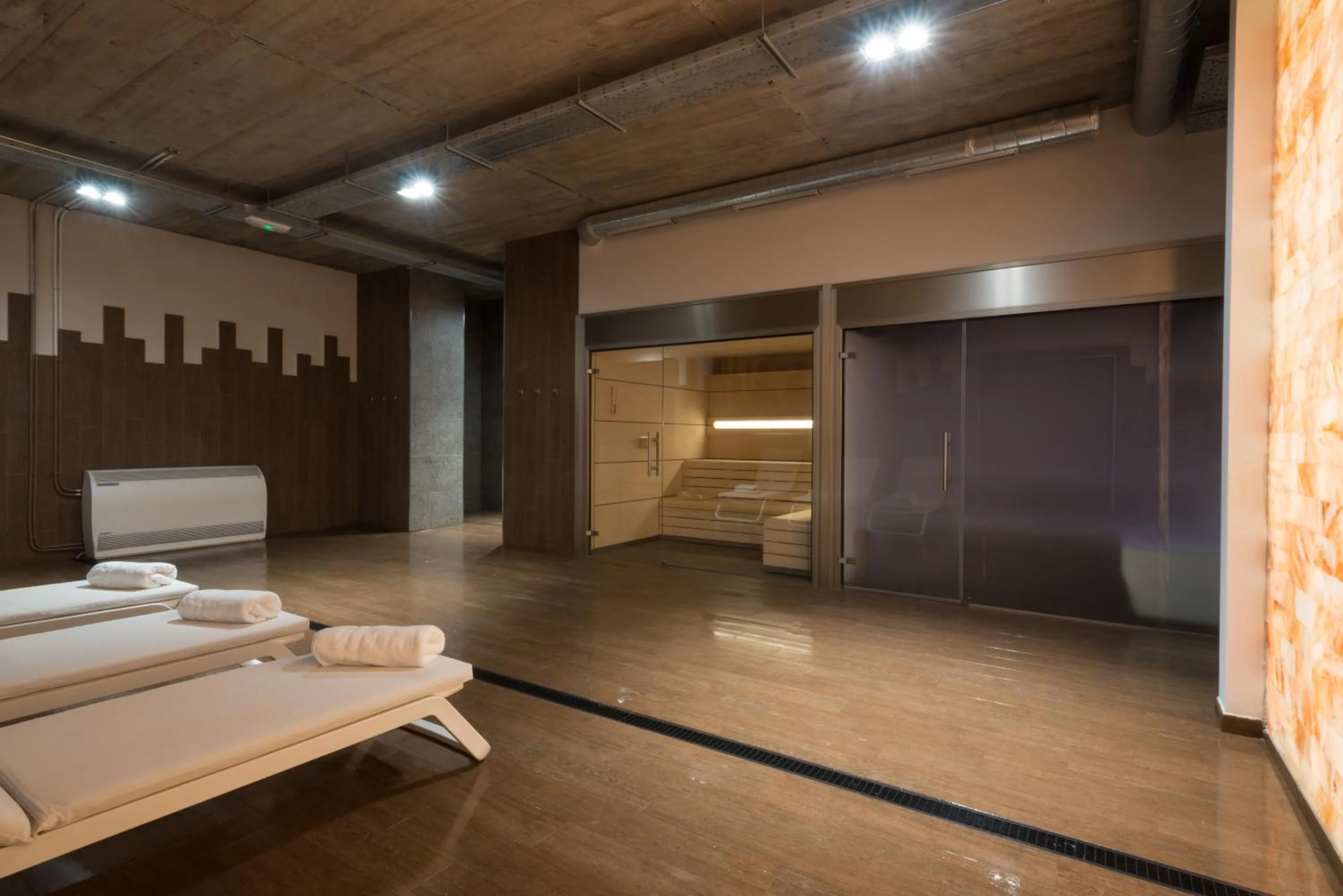 Massage, Bed in Ushuaia, The Mountain Hotel