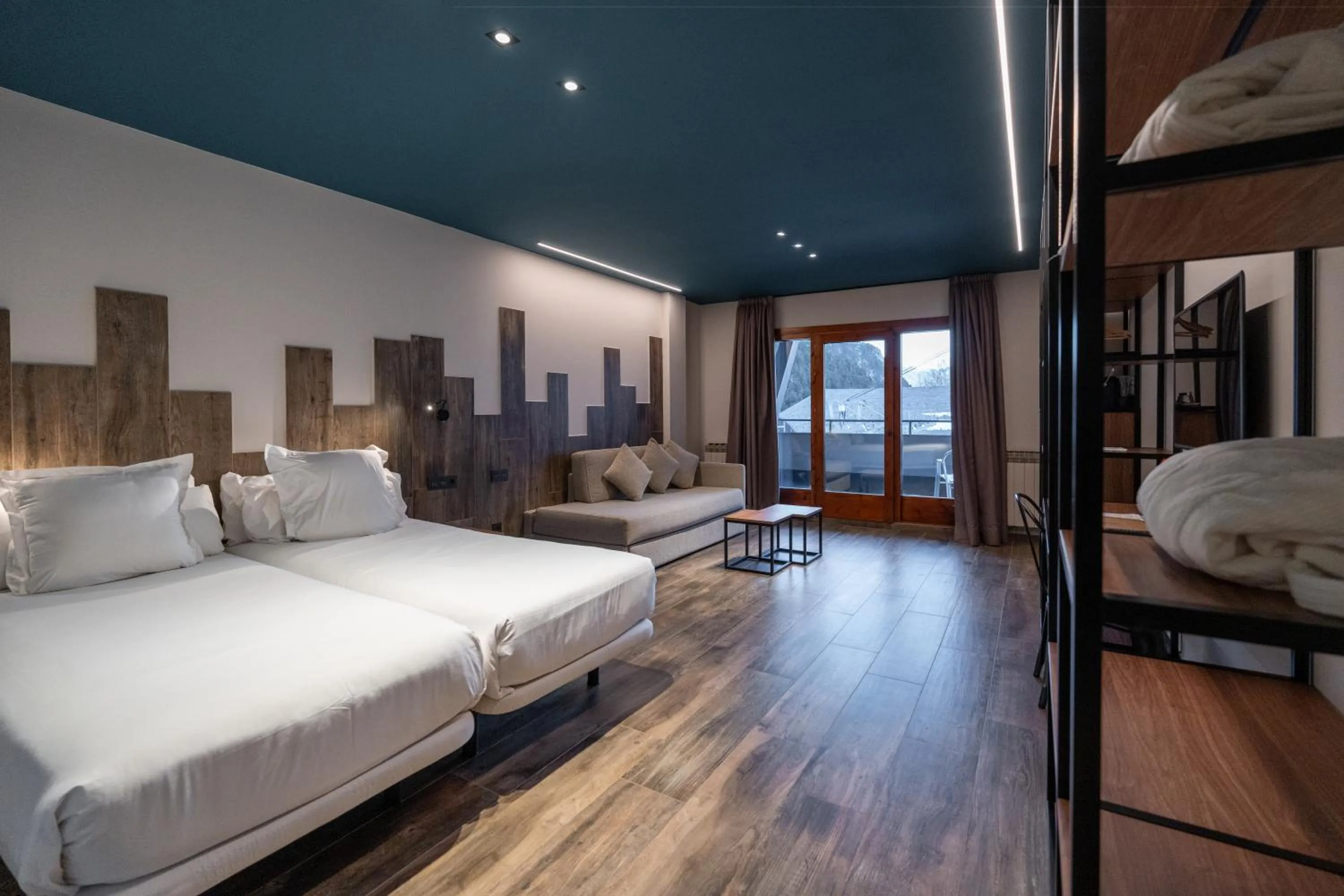 Bed in Ushuaia, The Mountain Hotel
