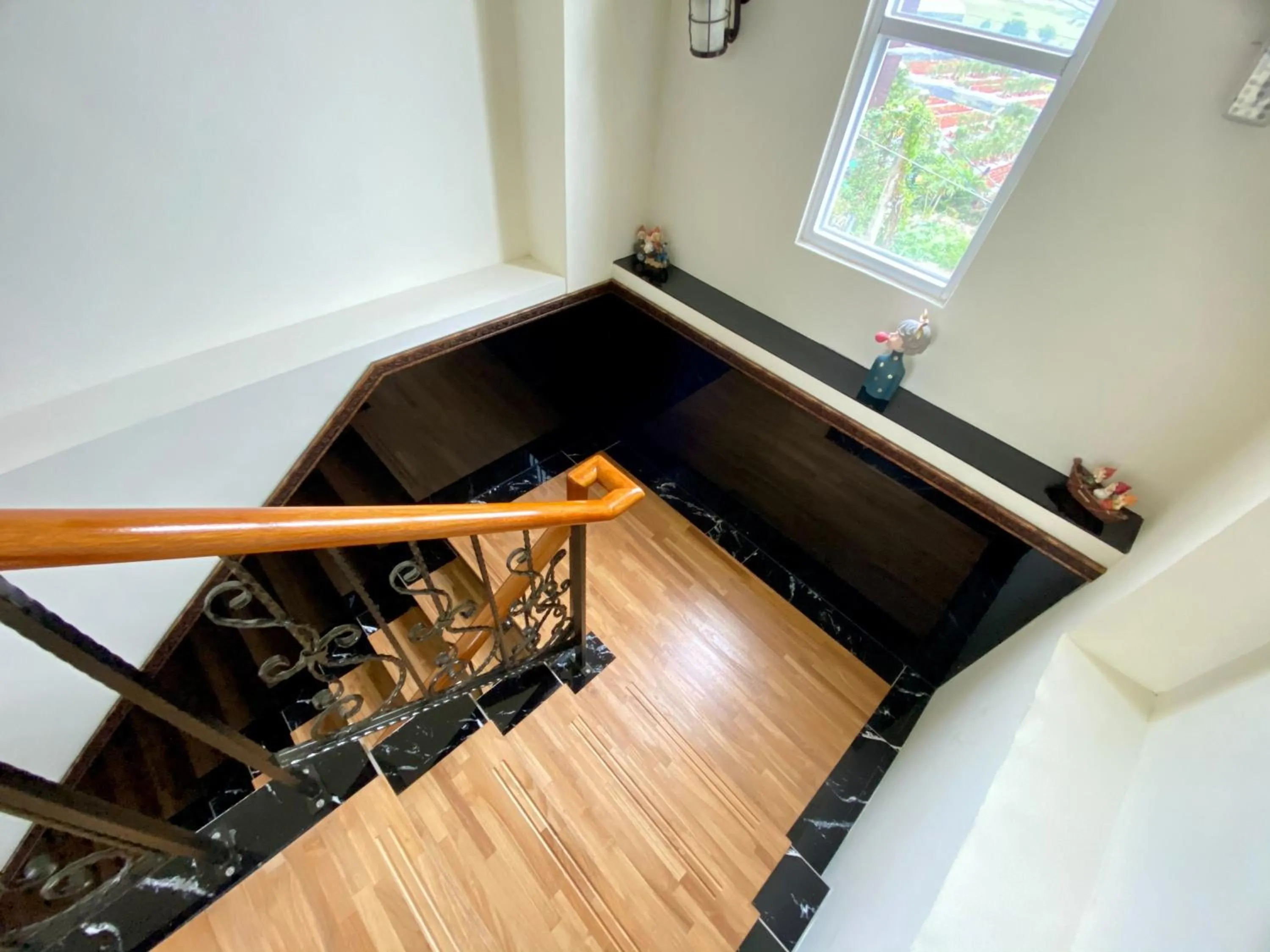 Decorative detail in Puli Diary