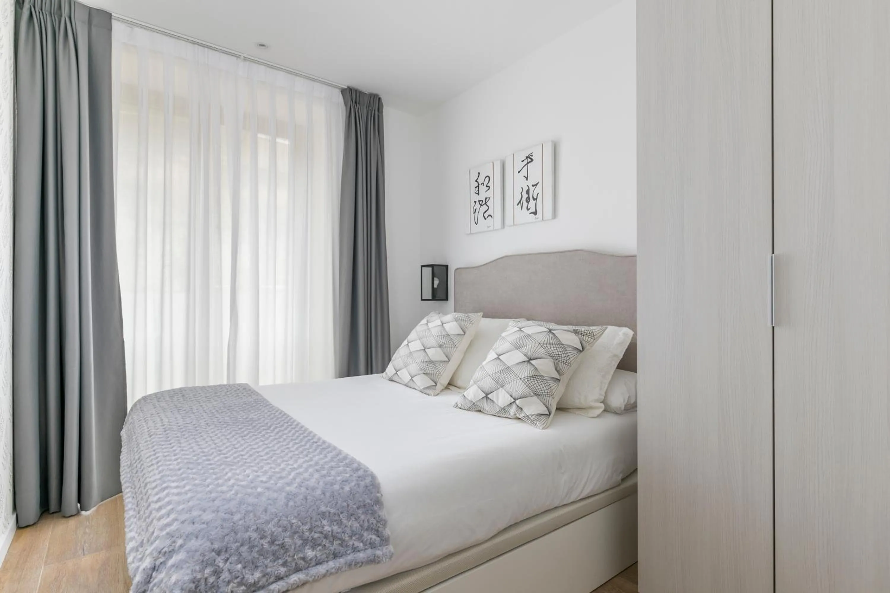 Riverside by Forever Rentals