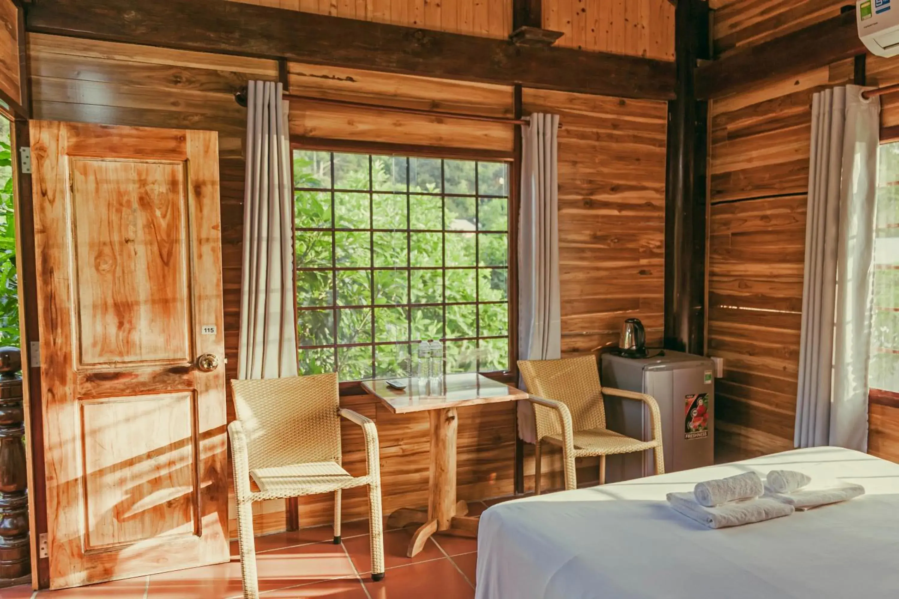 King Room with Garden View in Phu Quoc Valley Sen Bungalow King Room with Garden View in Phu Quoc Valley Sen Bungalow