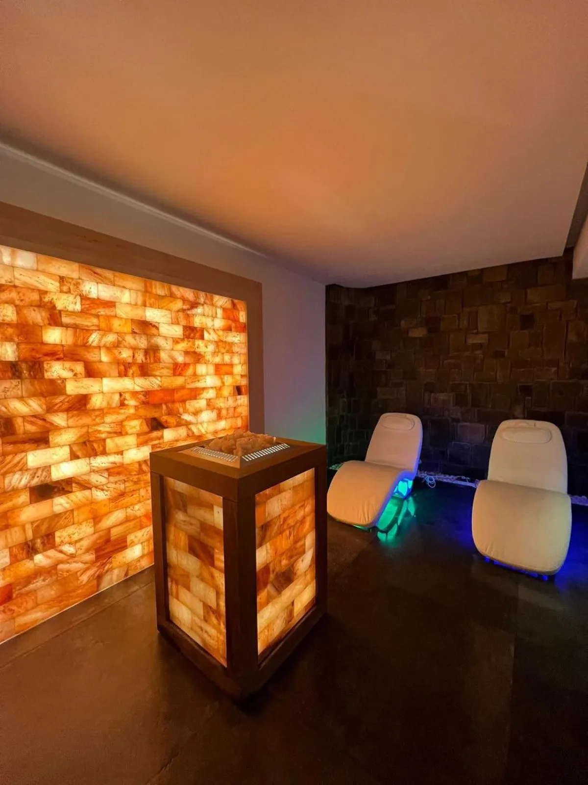 La Pineta Hotel Beach & Spa