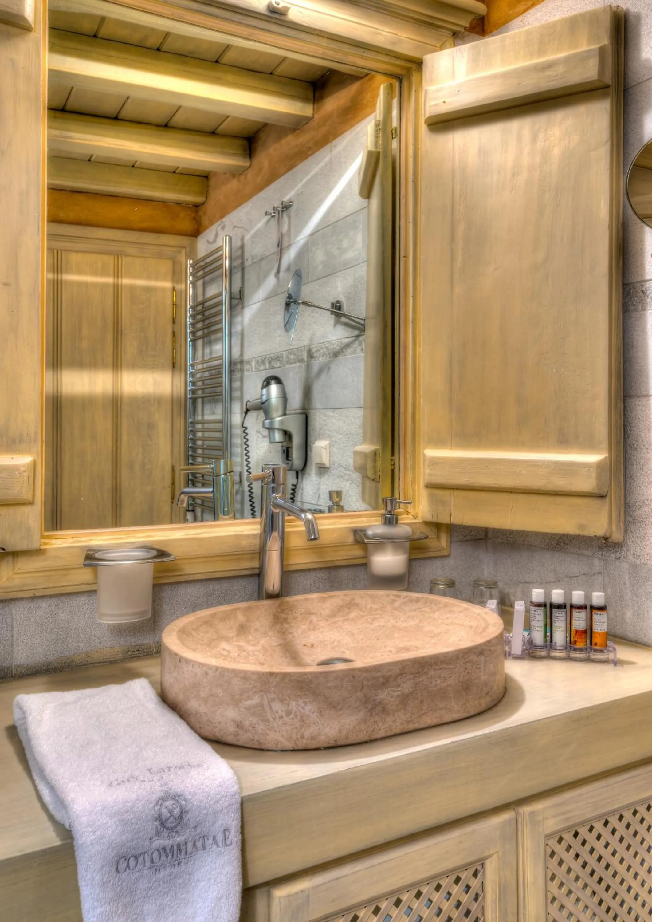 Cotommatae Hydra 1810