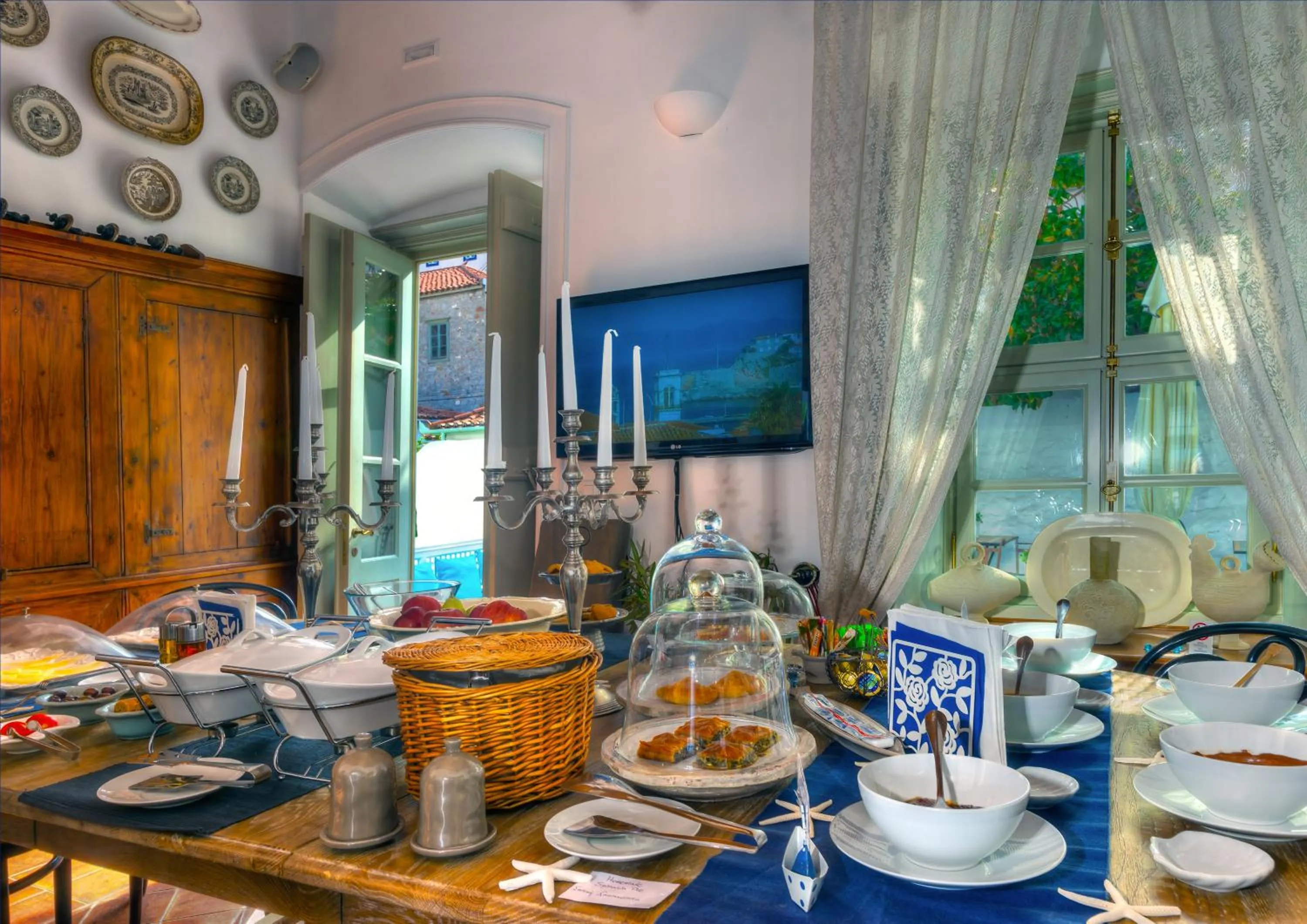 Cotommatae Hydra 1810