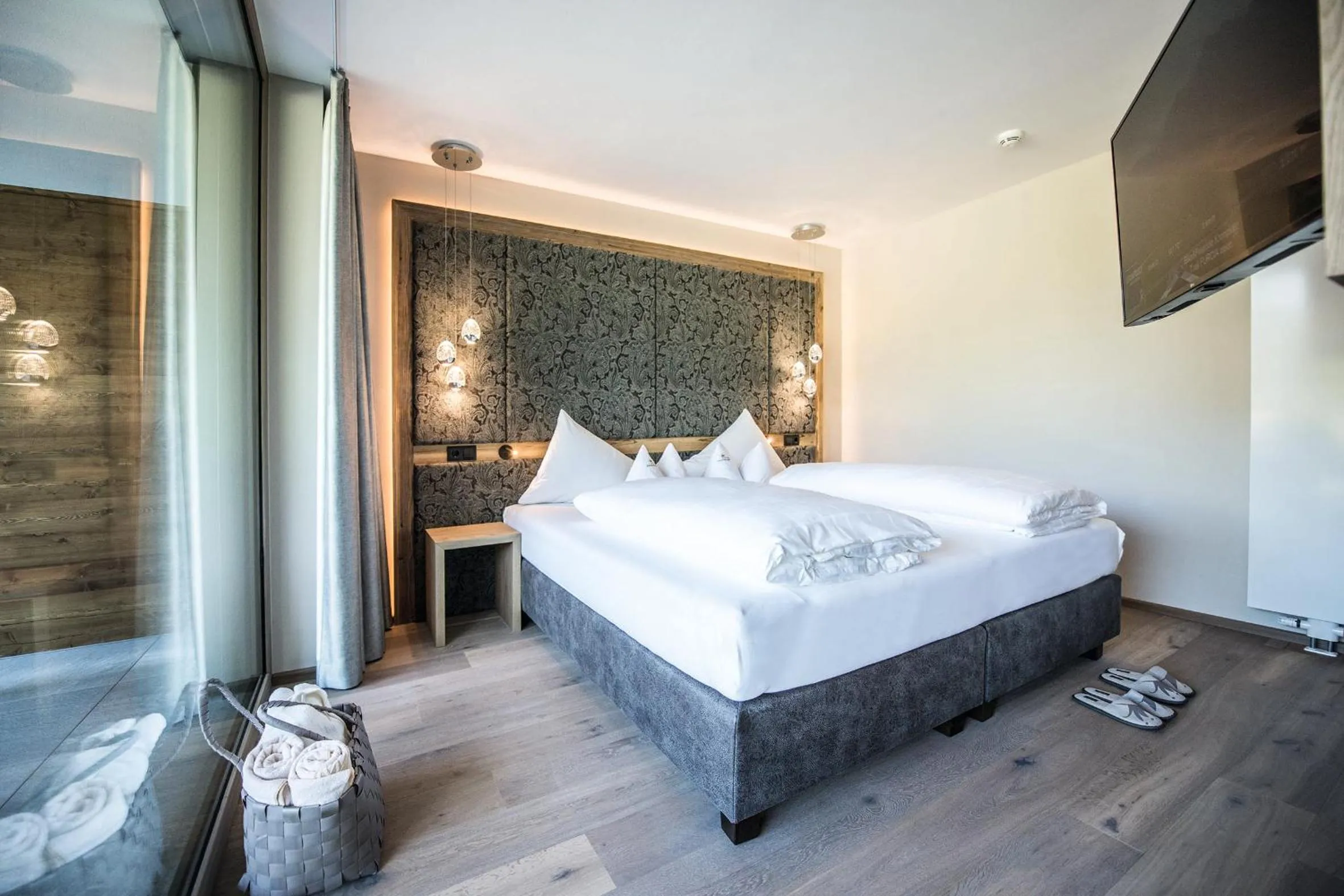 Bed in Hotel Kronblick