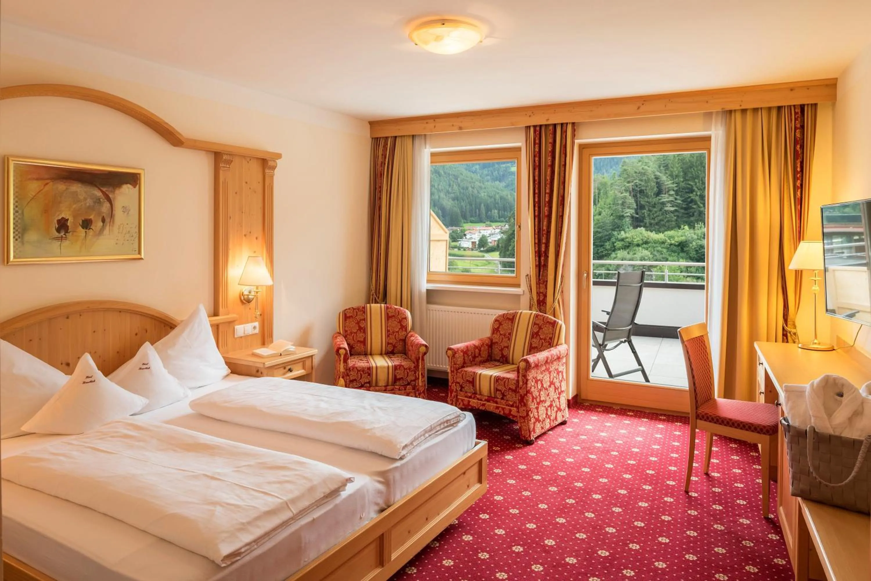 Day, Bed in Hotel Kronblick