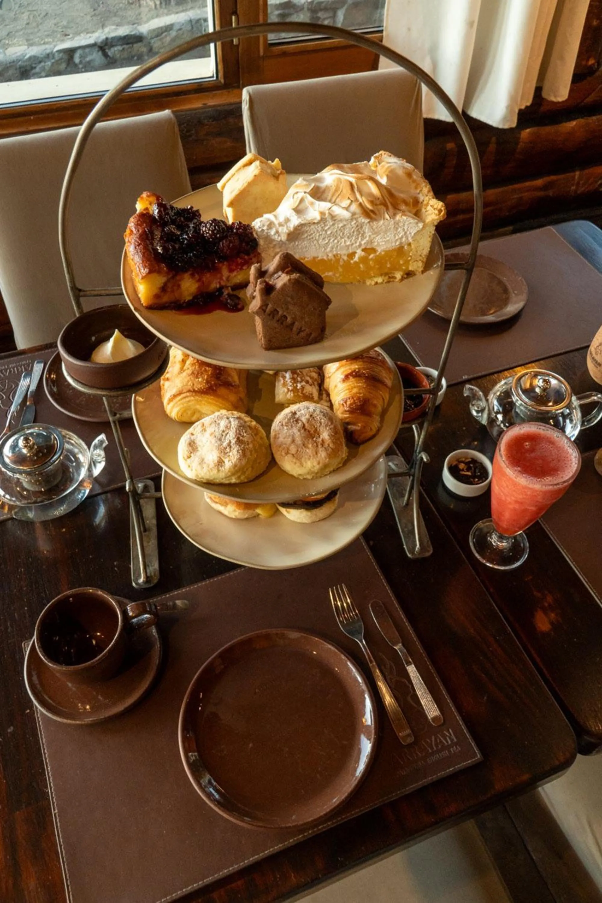 Food and drinks in Arrayan Lake View Mountain Lodge & Casa De Te Arrayan