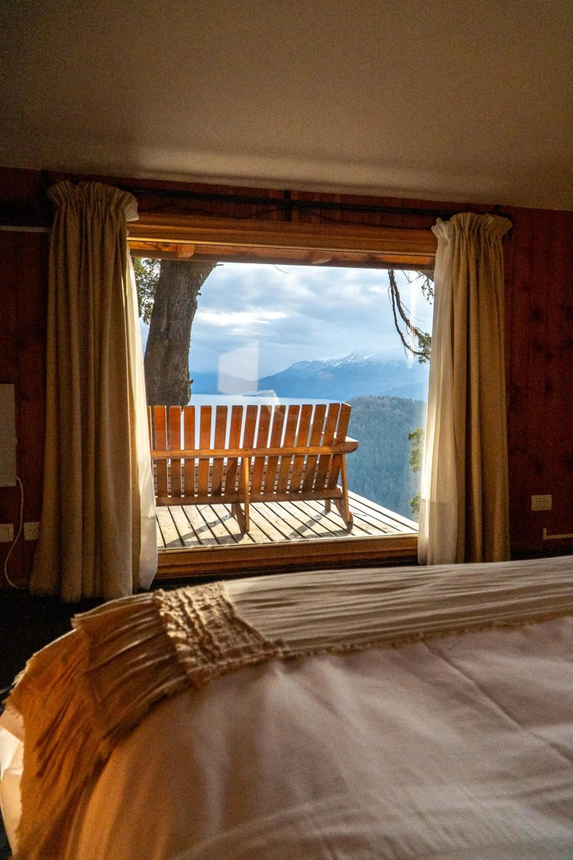 Bed in Arrayan Lake View Mountain Lodge & Casa De Te Arrayan