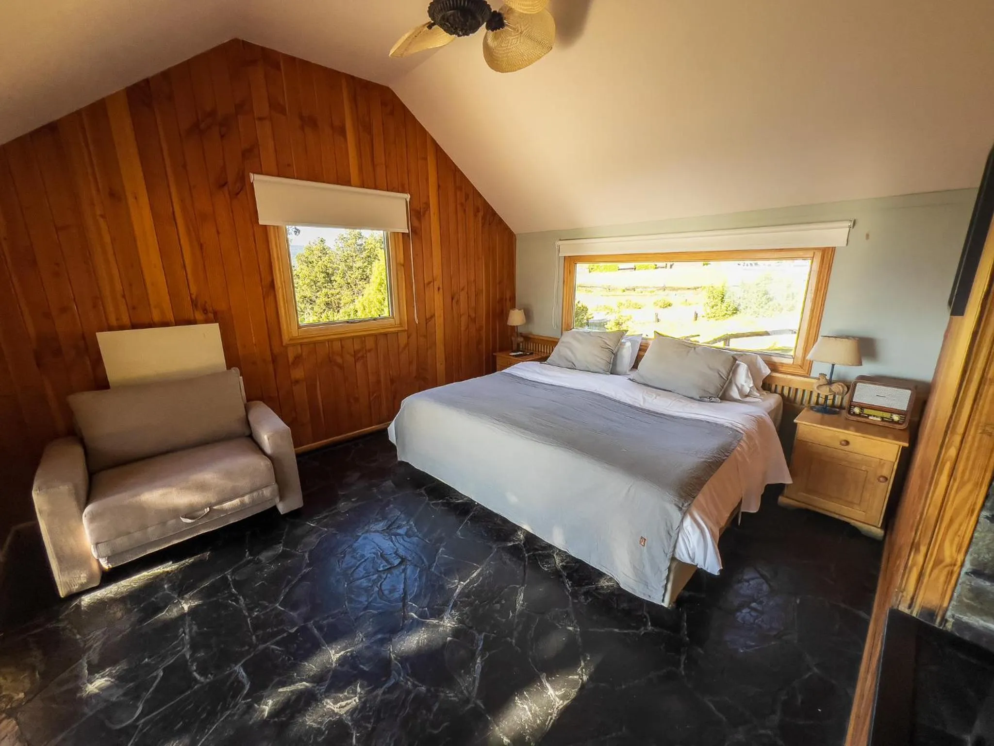 Bed in Arrayan Lake View Mountain Lodge & Casa De Te Arrayan