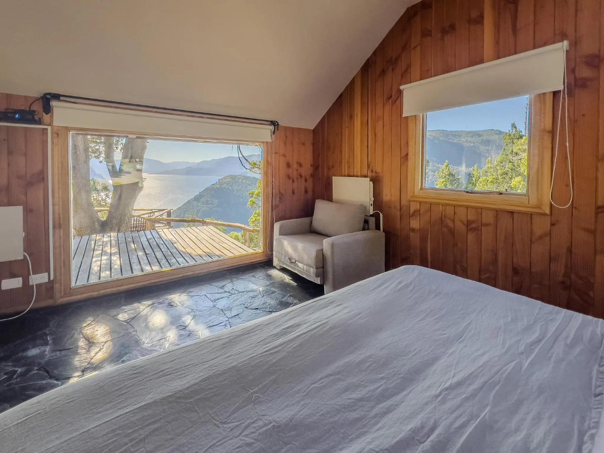 Bed in Arrayan Lake View Mountain Lodge & Casa De Te Arrayan