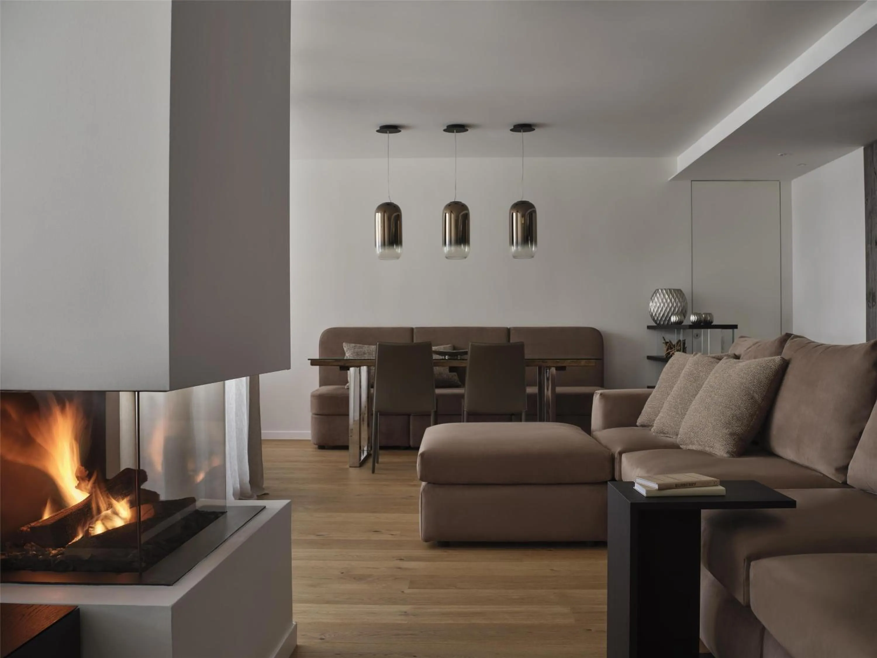 Photo of the whole room in Radisson Blu Hotel Reussen, Andermatt