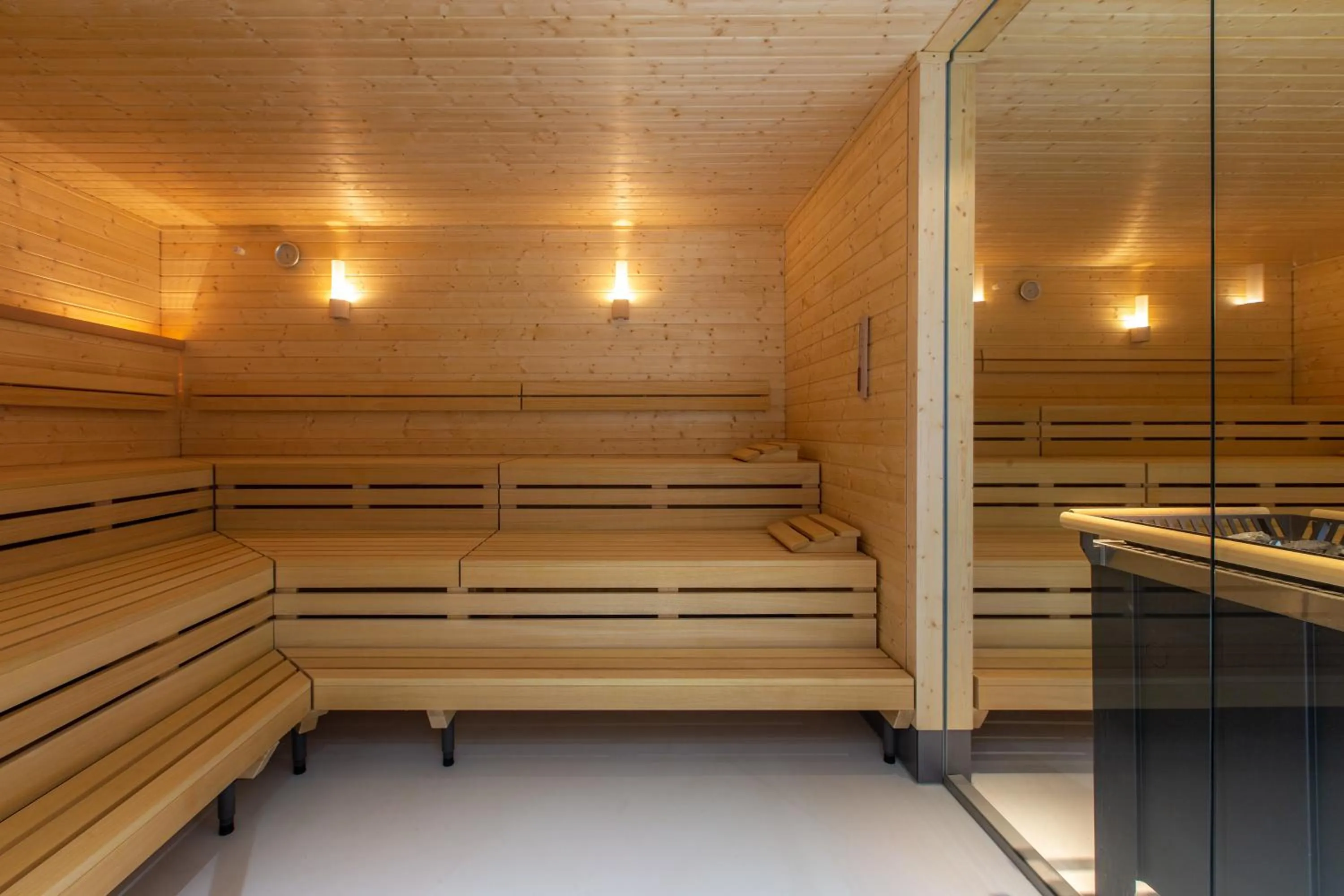 Area and facilities in Radisson Blu Hotel Reussen, Andermatt